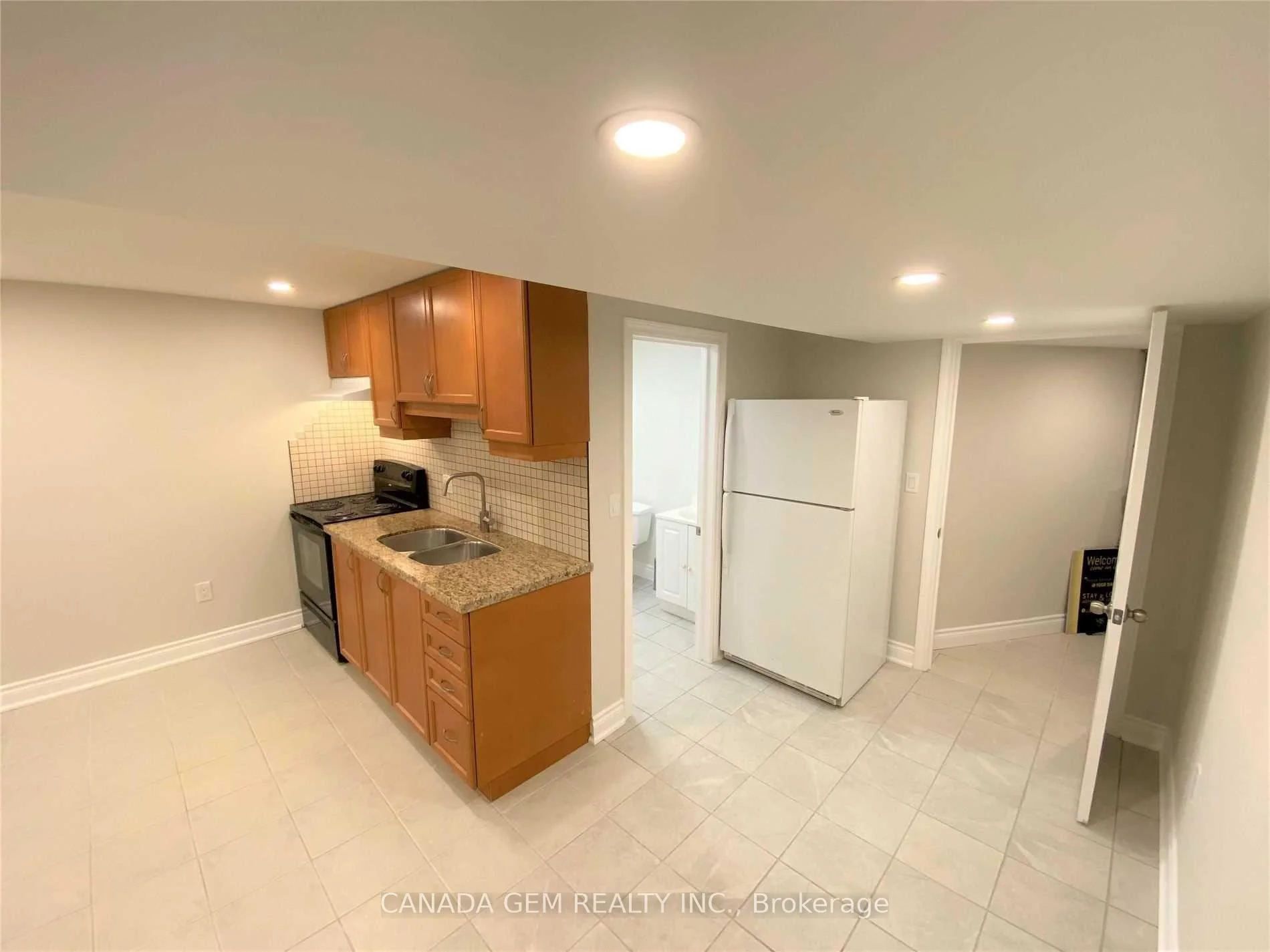 Photo 18 of 54 Clearmeadow Boulevard, Newmarket, Summerhill Estates — HOMEH