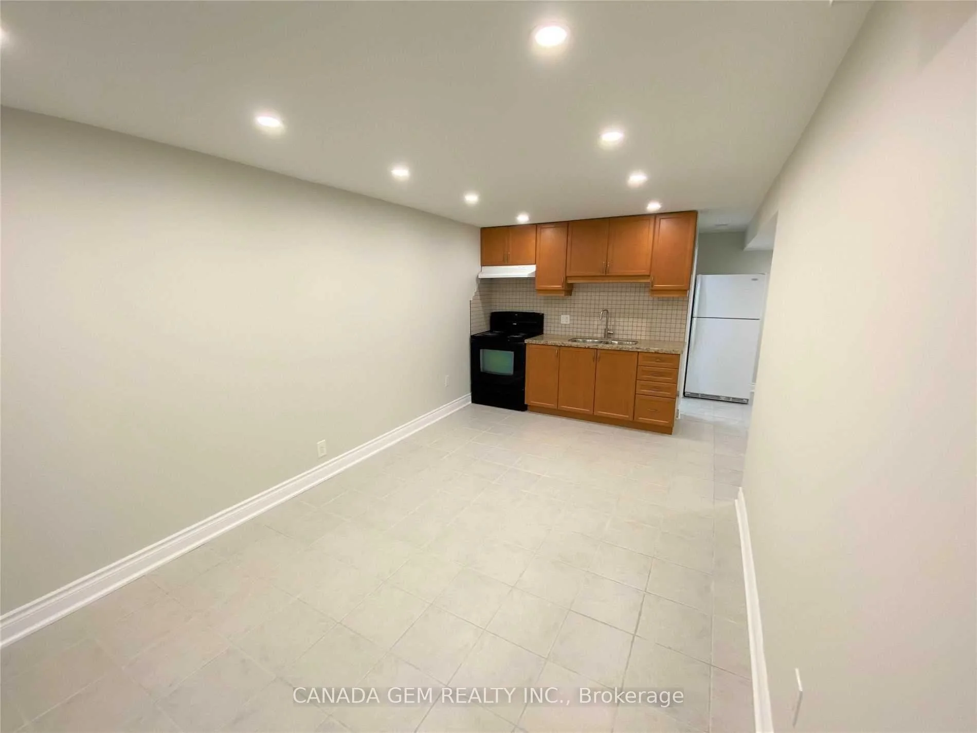 Photo 19 of 54 Clearmeadow Boulevard, Newmarket, Summerhill Estates — HOMEH