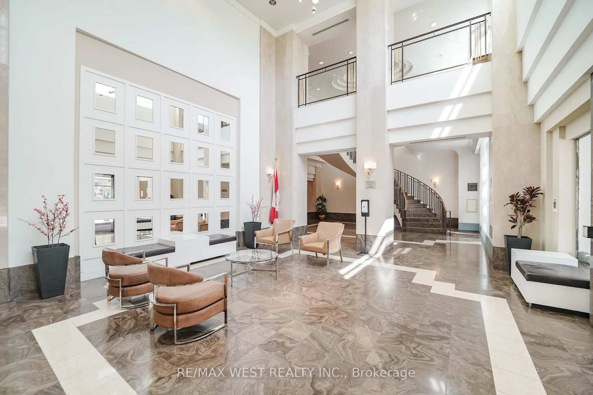 Photo 2 of Unit 326, 68 Corporate Drive, Scarborough, Woburn — HOMEH
