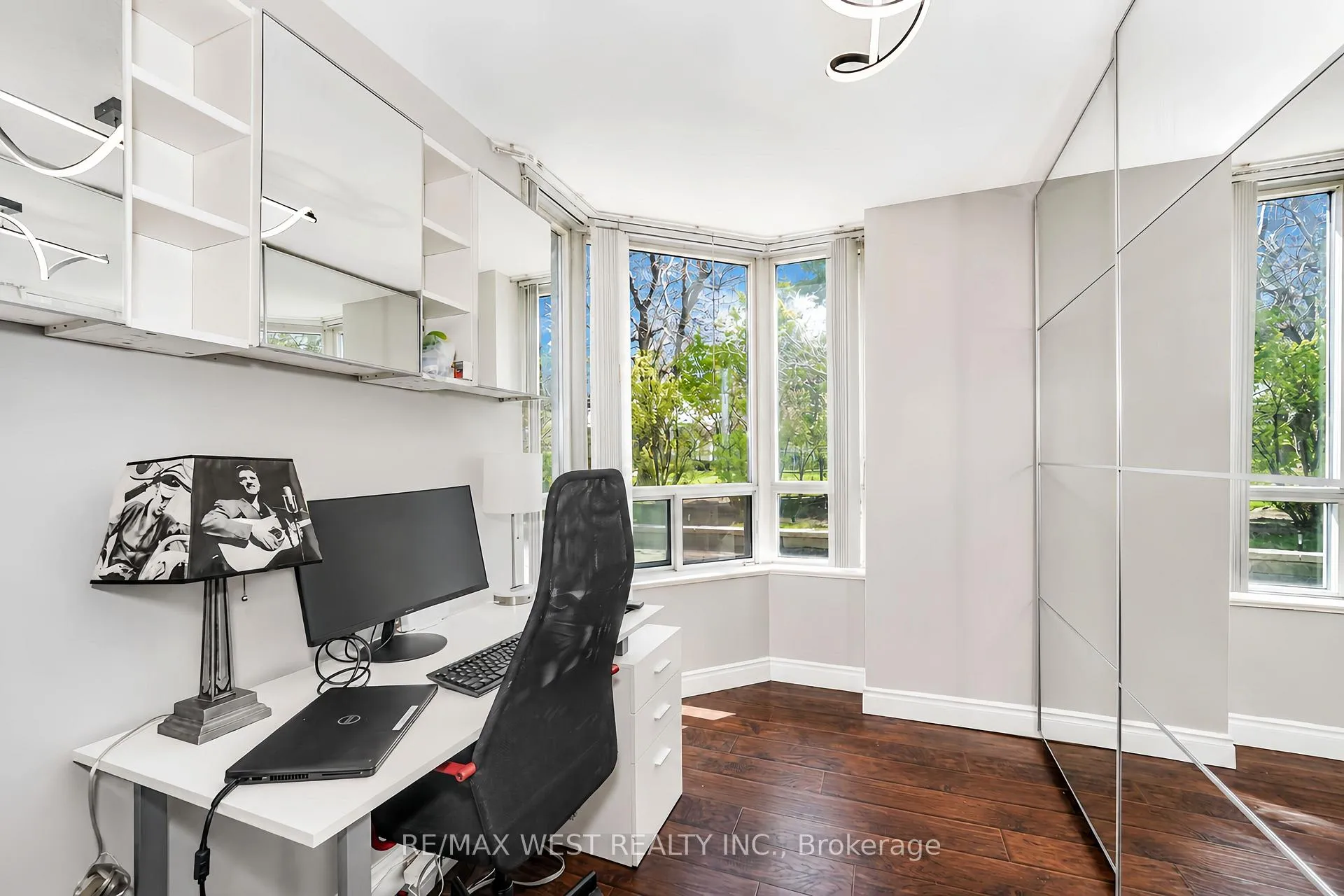 Photo 6 of Unit 326, 68 Corporate Drive, Scarborough, Woburn — HOMEH