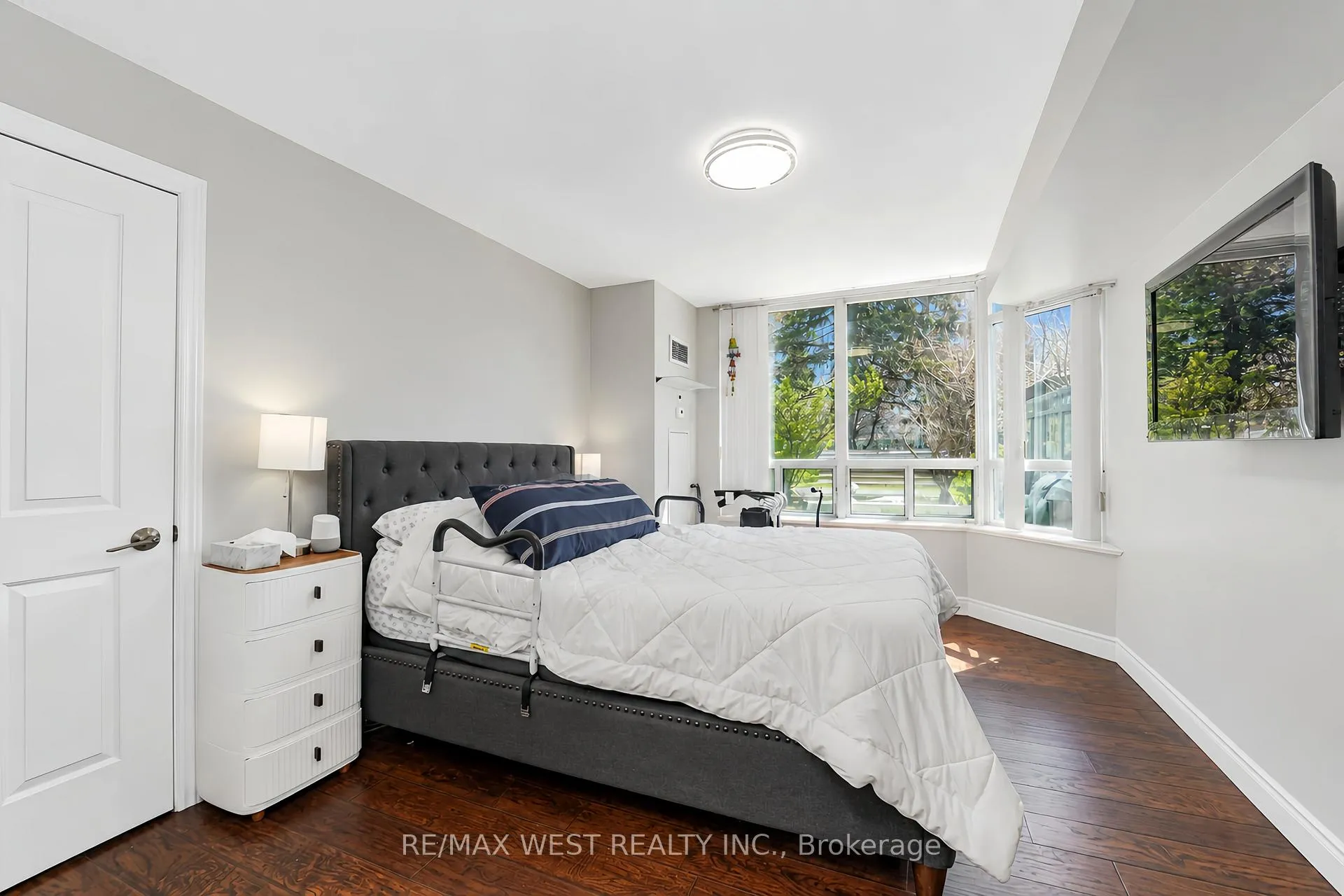 Photo 7 of Unit 326, 68 Corporate Drive, Scarborough, Woburn — HOMEH