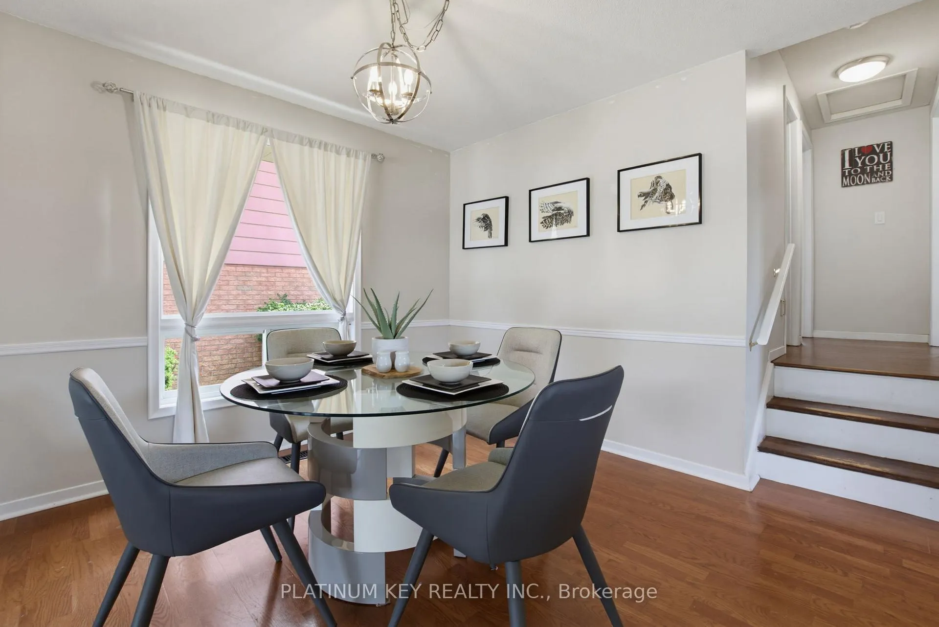 Photo 11 of 16 Sharpe Drive, Strathroy-Caradoc, SW — HOMEH