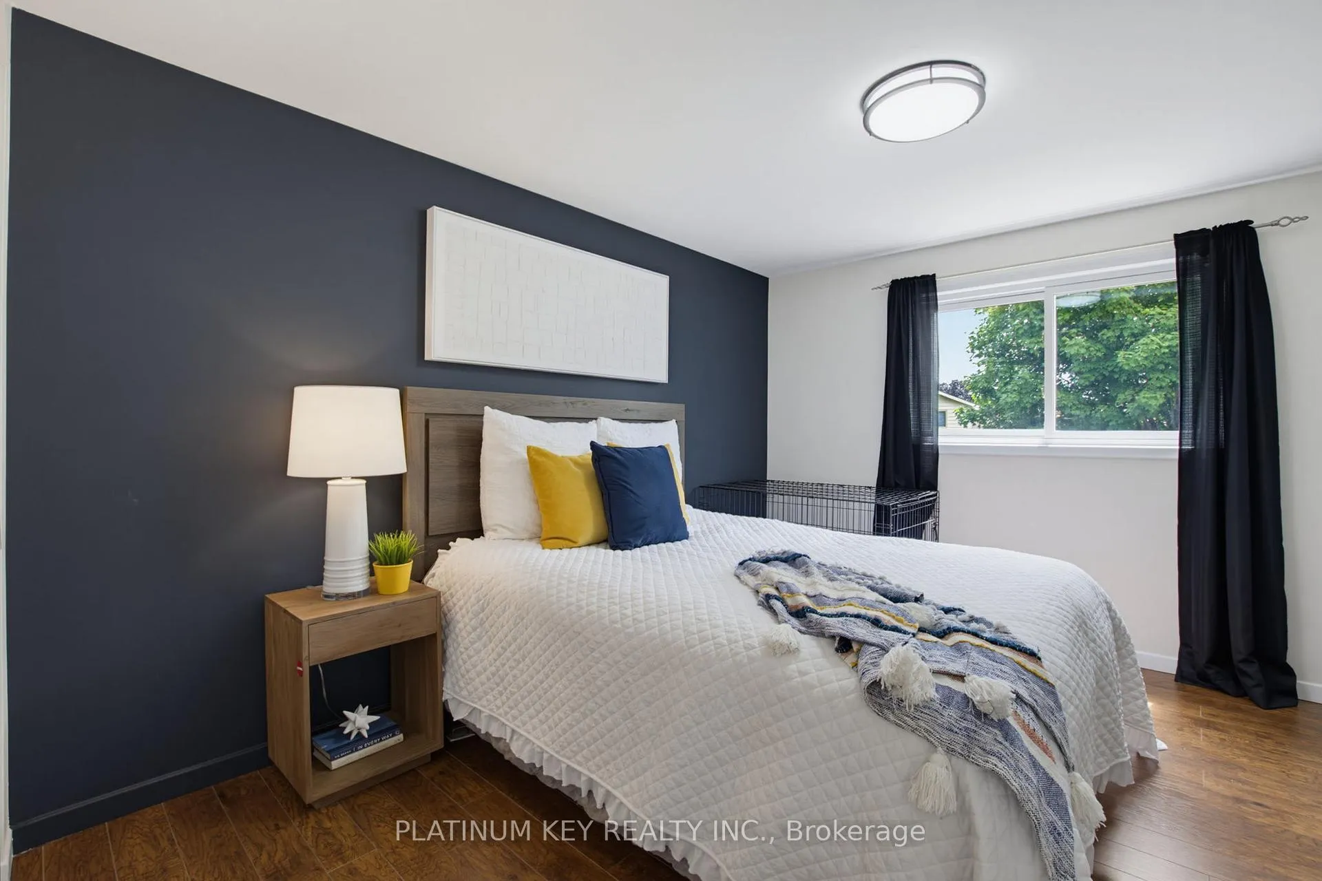 Photo 19 of 16 Sharpe Drive, Strathroy-Caradoc, SW — HOMEH