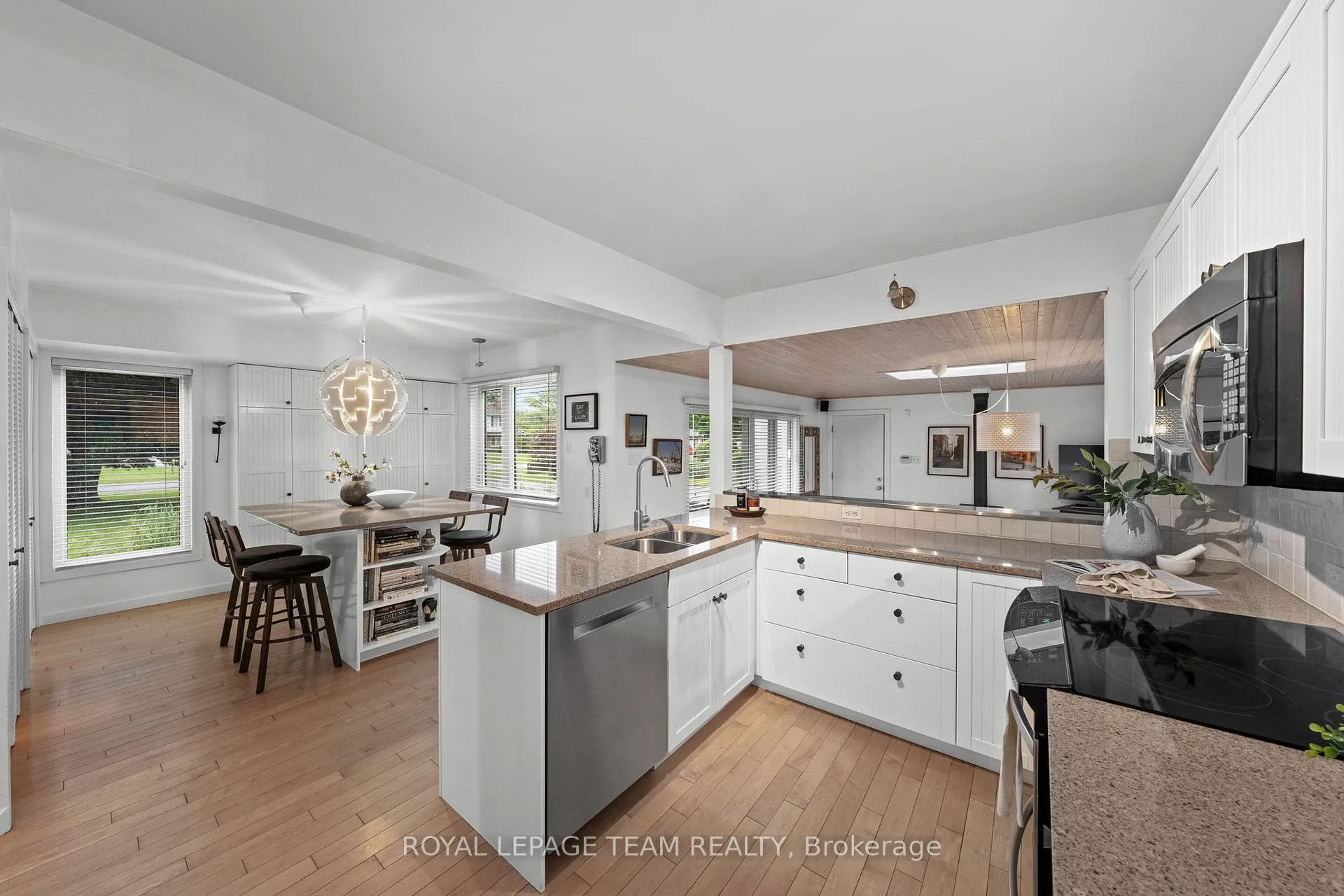 Photo 14 of 6478 Marina Drive, Ottawa, Manotick South to Roger Stevens — HOMEH