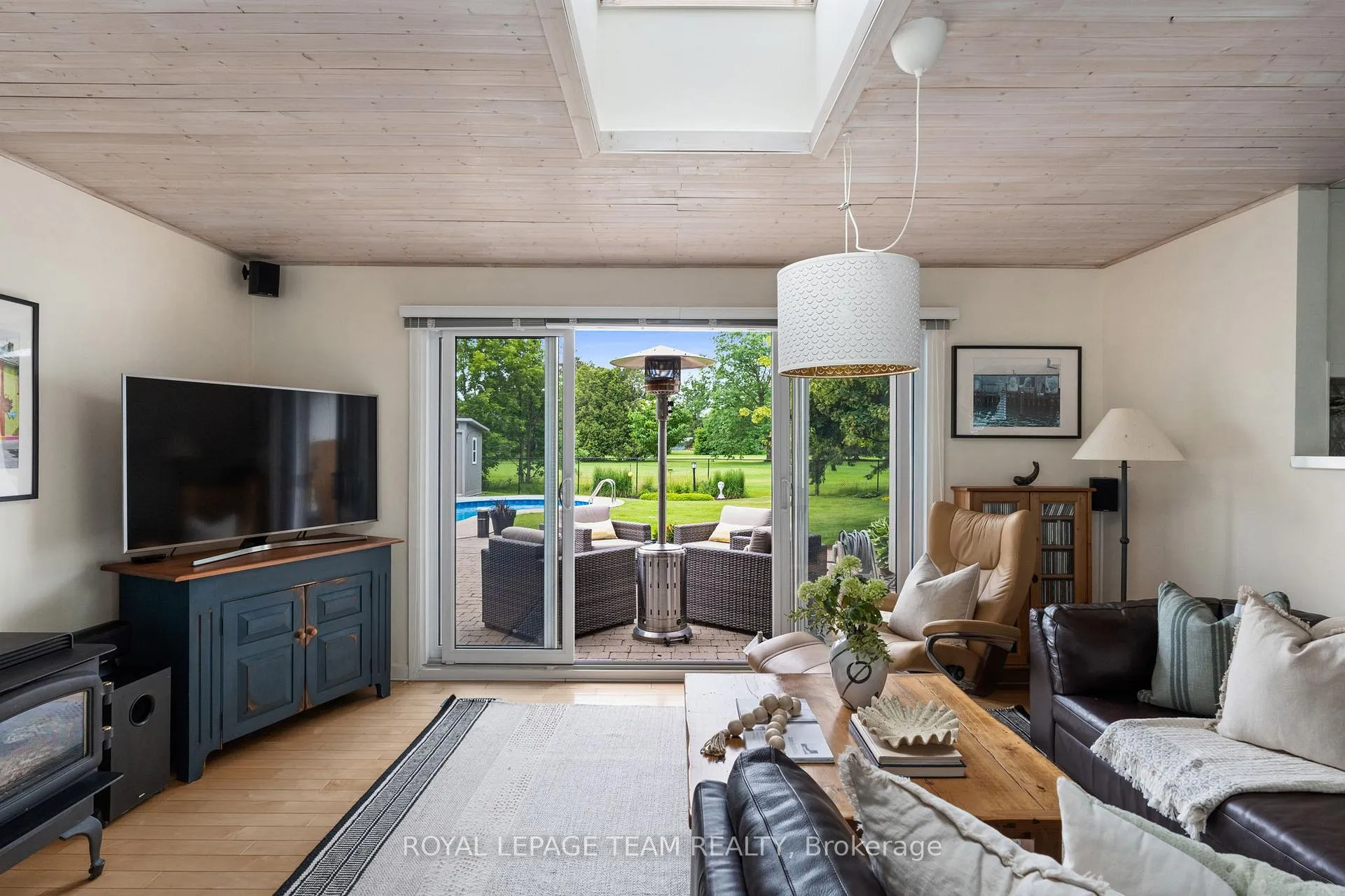 Photo 21 of 6478 Marina Drive, Ottawa, Manotick South to Roger Stevens — HOMEH
