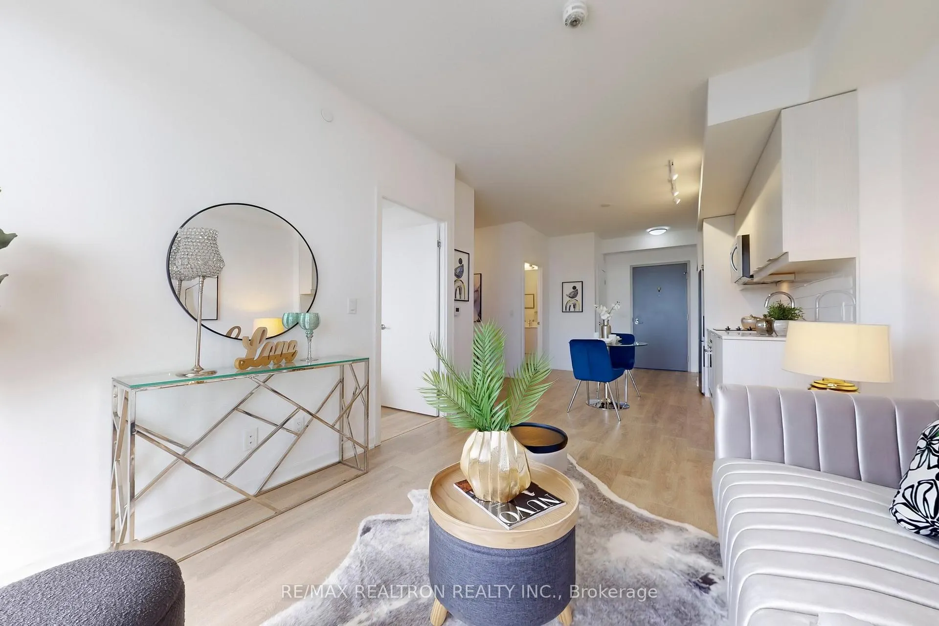 Photo 11 of Unit 1102, 36 Forest Manor Road, North York, Henry Farm — HOMEH