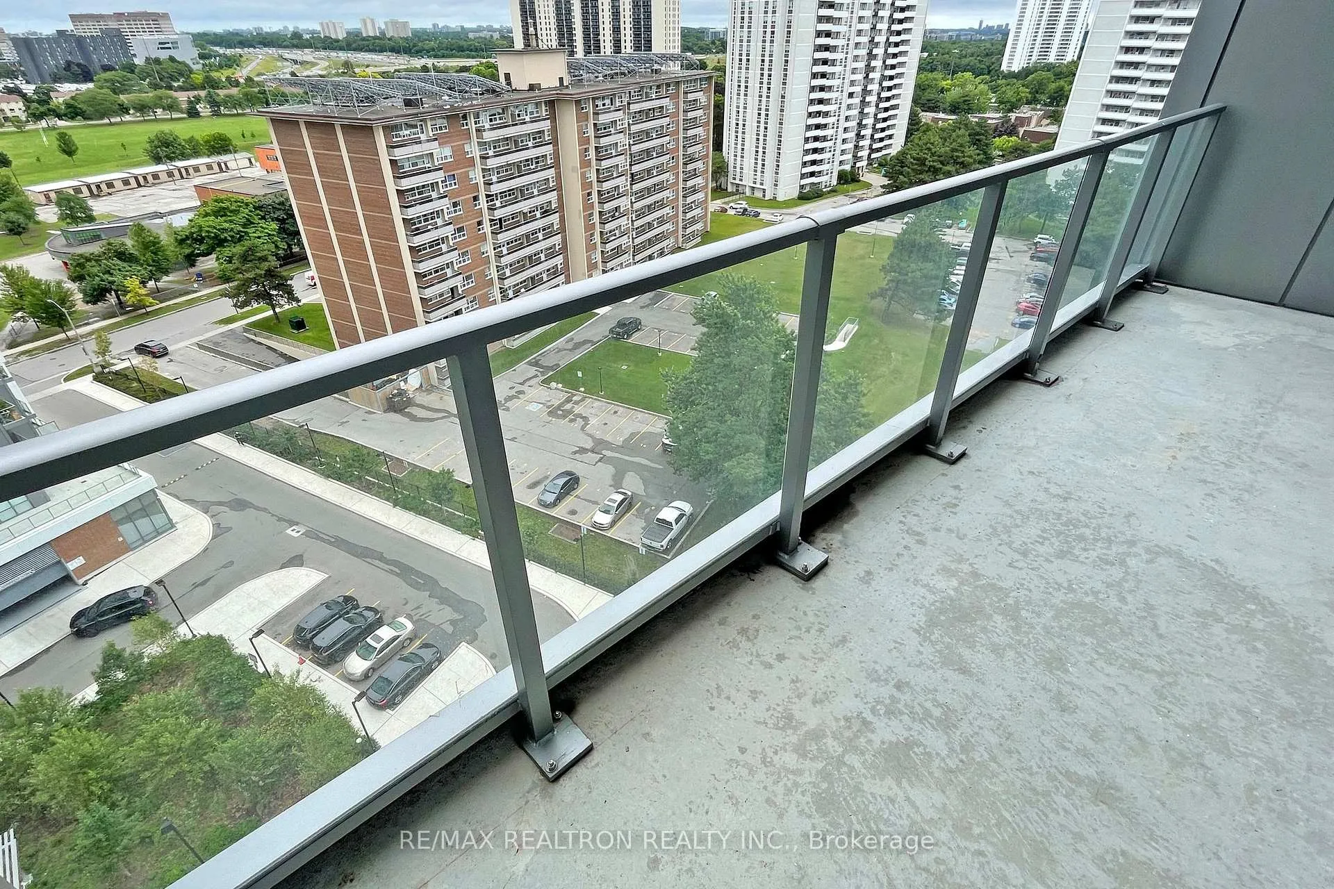 Photo 26 of Unit 1102, 36 Forest Manor Road, North York, Henry Farm — HOMEH