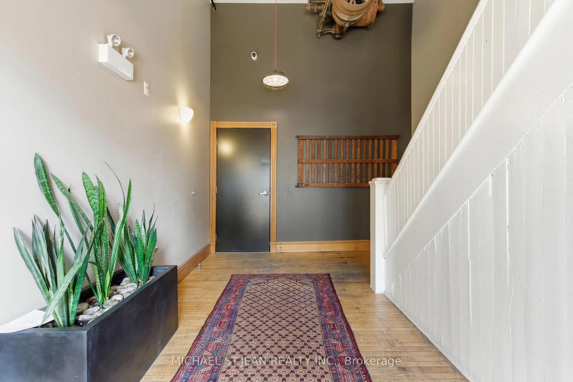 Photo 5 of Unit 203, 85 Spruce Street N, Cambridge, East Galt — HOMEH