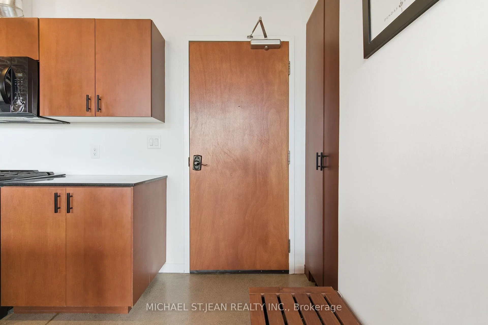 Photo 9 of Unit 203, 85 Spruce Street N, Cambridge, East Galt — HOMEH