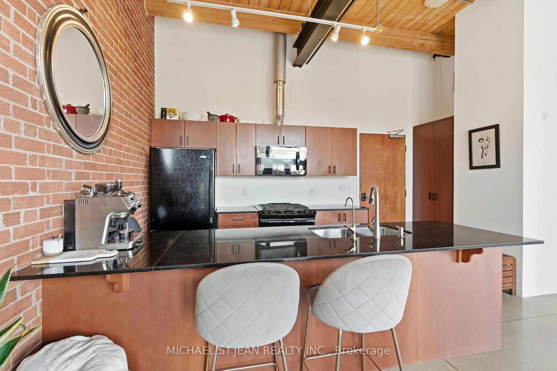 Photo 15 of Unit 203, 85 Spruce Street N, Cambridge, East Galt — HOMEH