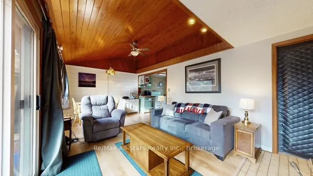 Photo 12 of 286 Edwina Drive, Trent Lakes — HOMEH