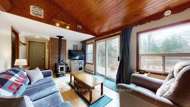 Photo 13 of 286 Edwina Drive, Trent Lakes — HOMEH