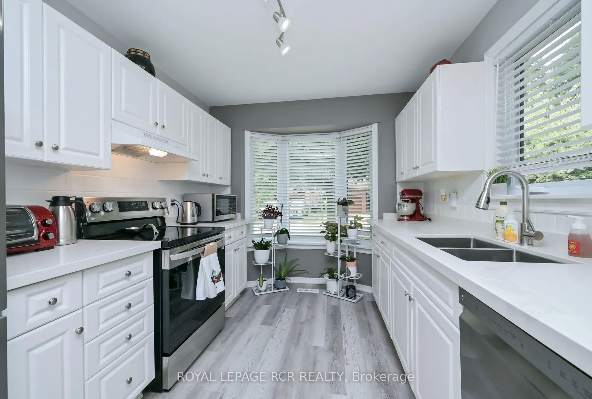 Photo 7 of 114 Green Briar Road, New Tecumseth, Alliston — HOMEH