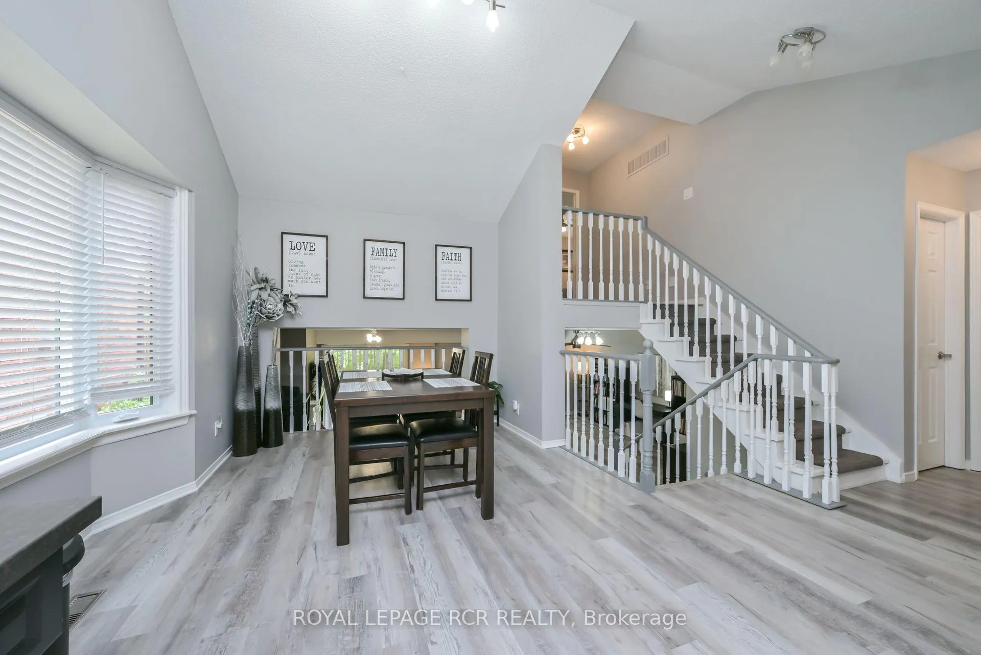 Photo 11 of 114 Green Briar Road, New Tecumseth, Alliston — HOMEH
