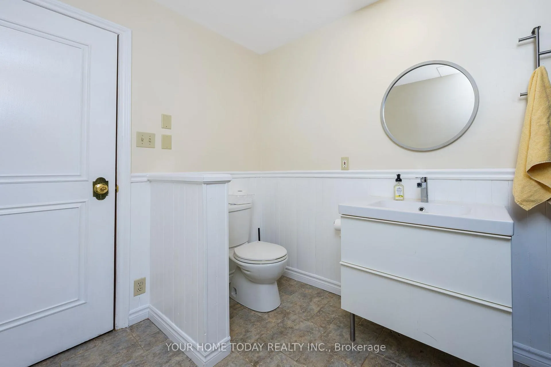 Photo 17 of 20 Elgin Street, Halton Hills, Georgetown — HOMEH