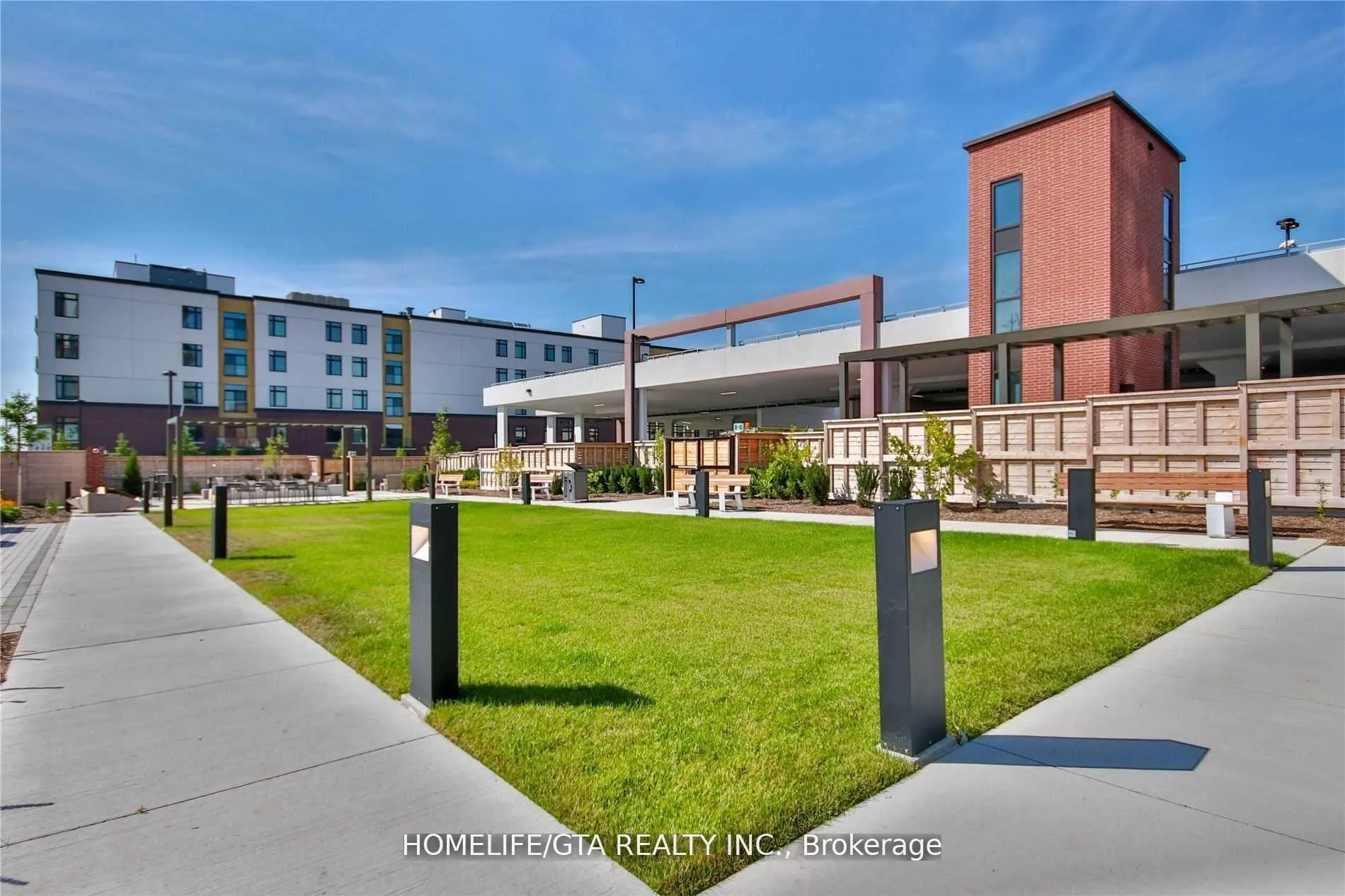 Photo 17 of Unit 802, 2550 Simcoe Street N, Oshawa, Windfields — HOMEH