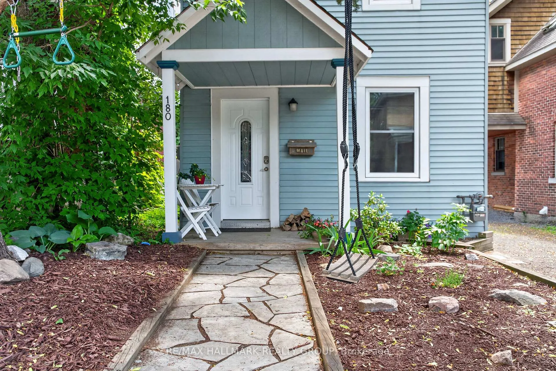 Photo 2 of 180 Glen Avenue, Ottawa, Old Ottawa South — HOMEH