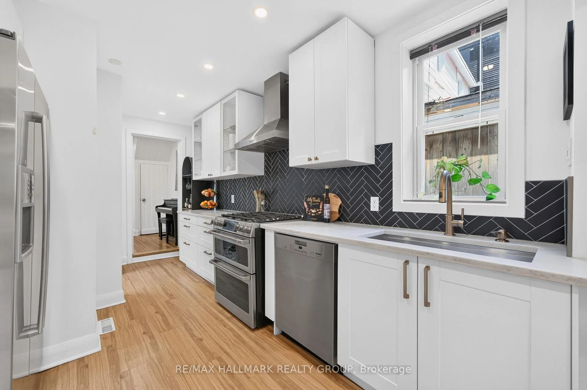 Photo 19 of 180 Glen Avenue, Ottawa, Old Ottawa South — HOMEH
