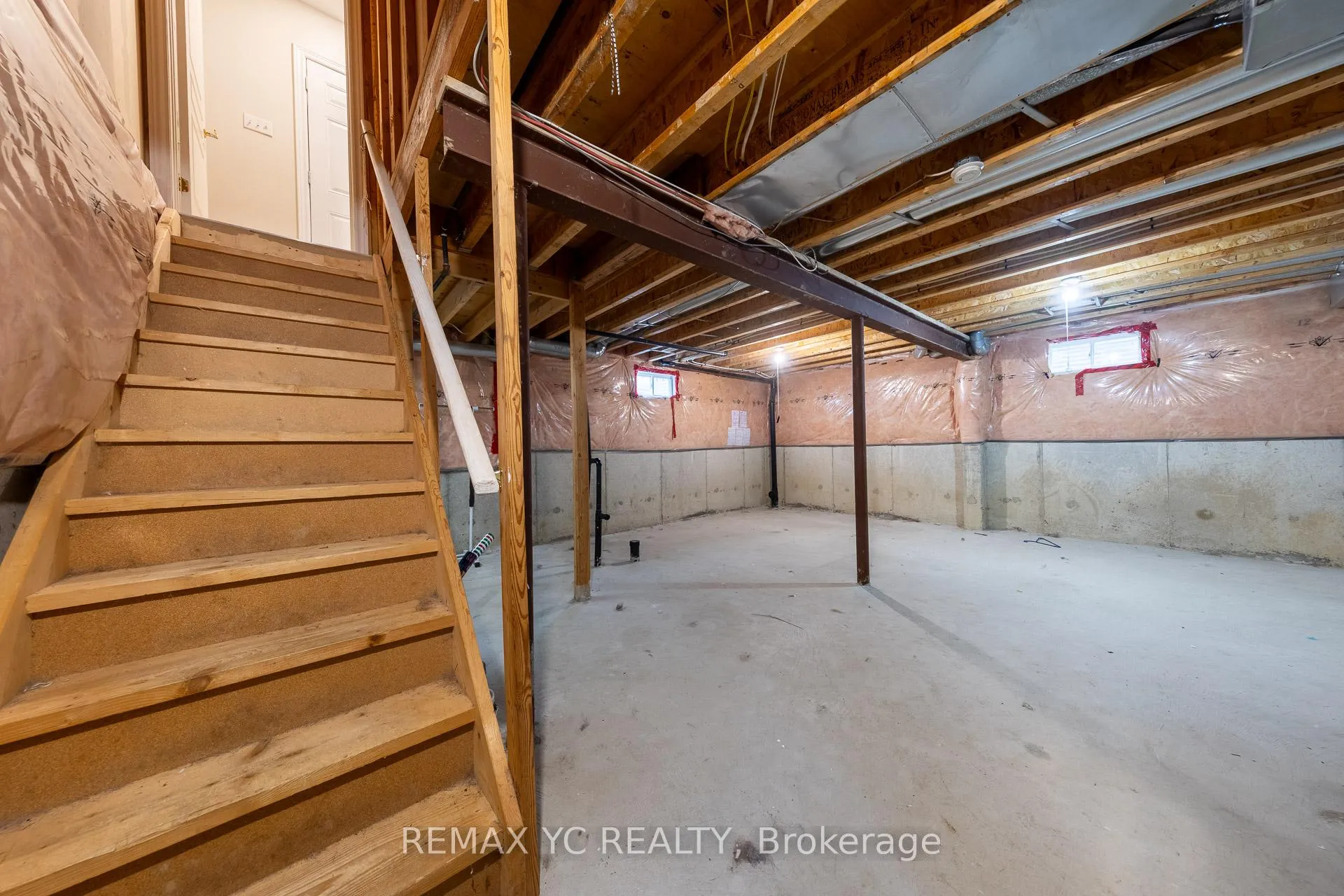 Photo 16 of 47 Mcmulkin Street, New Tecumseth, Alliston — HOMEH