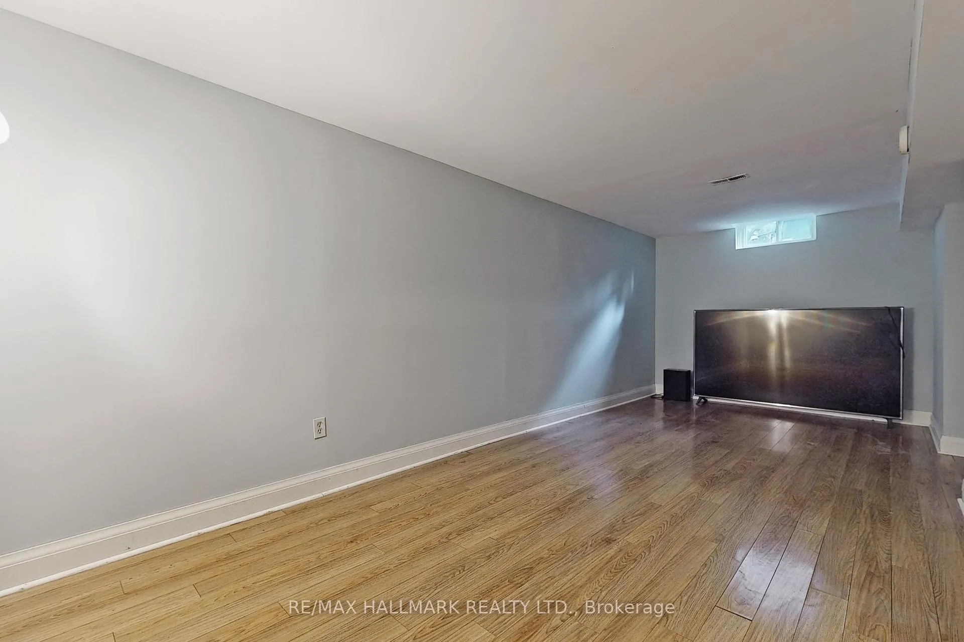 Photo 25 of 9 Sundown Court, Vaughan, Lakeview Estates — HOMEH