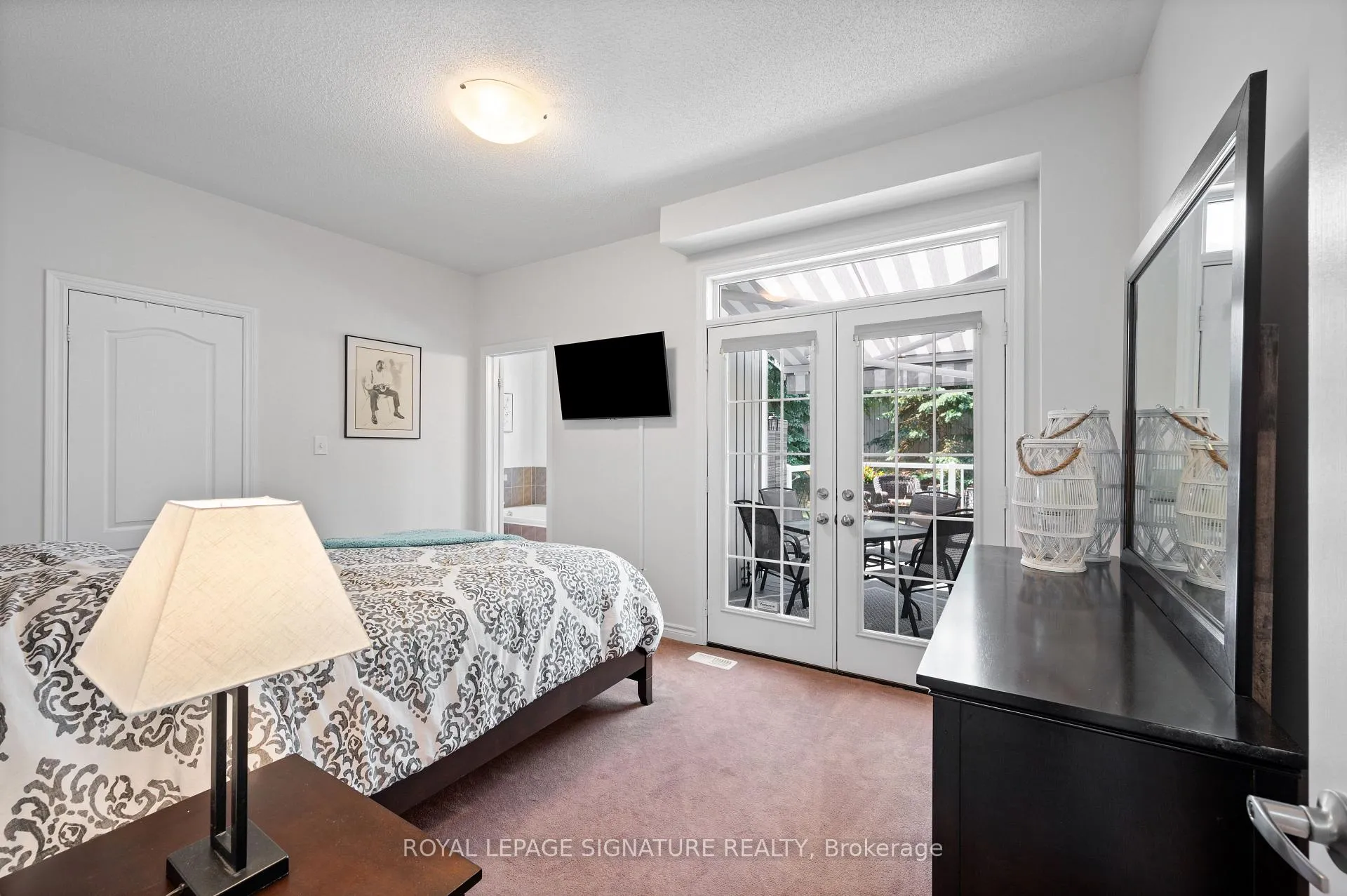 Photo 20 of 20 Starboard Circle, Wasaga Beach — HOMEH
