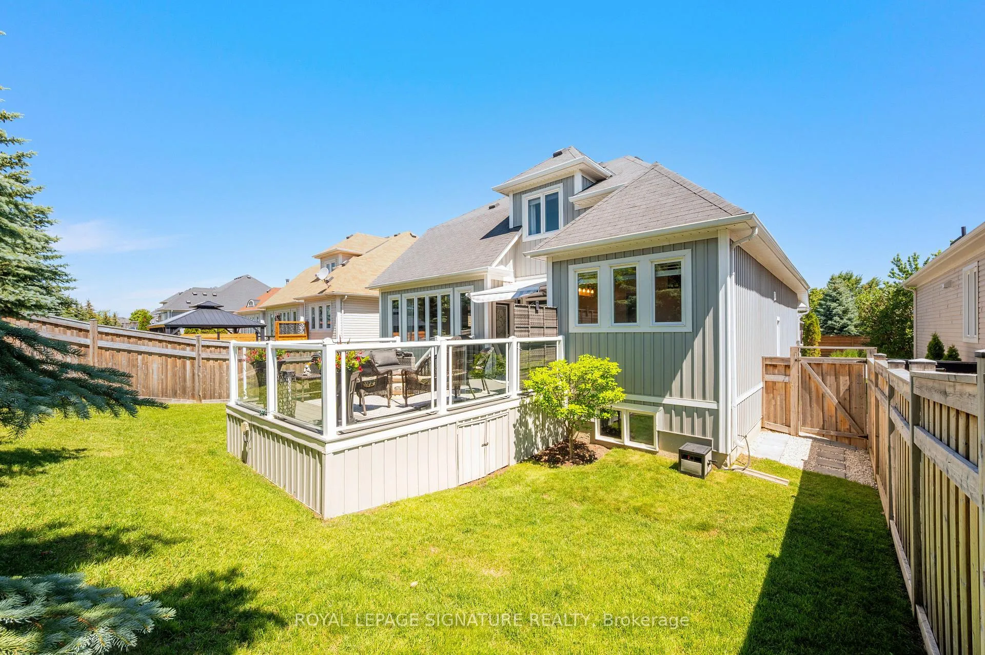 Photo 37 of 20 Starboard Circle, Wasaga Beach — HOMEH