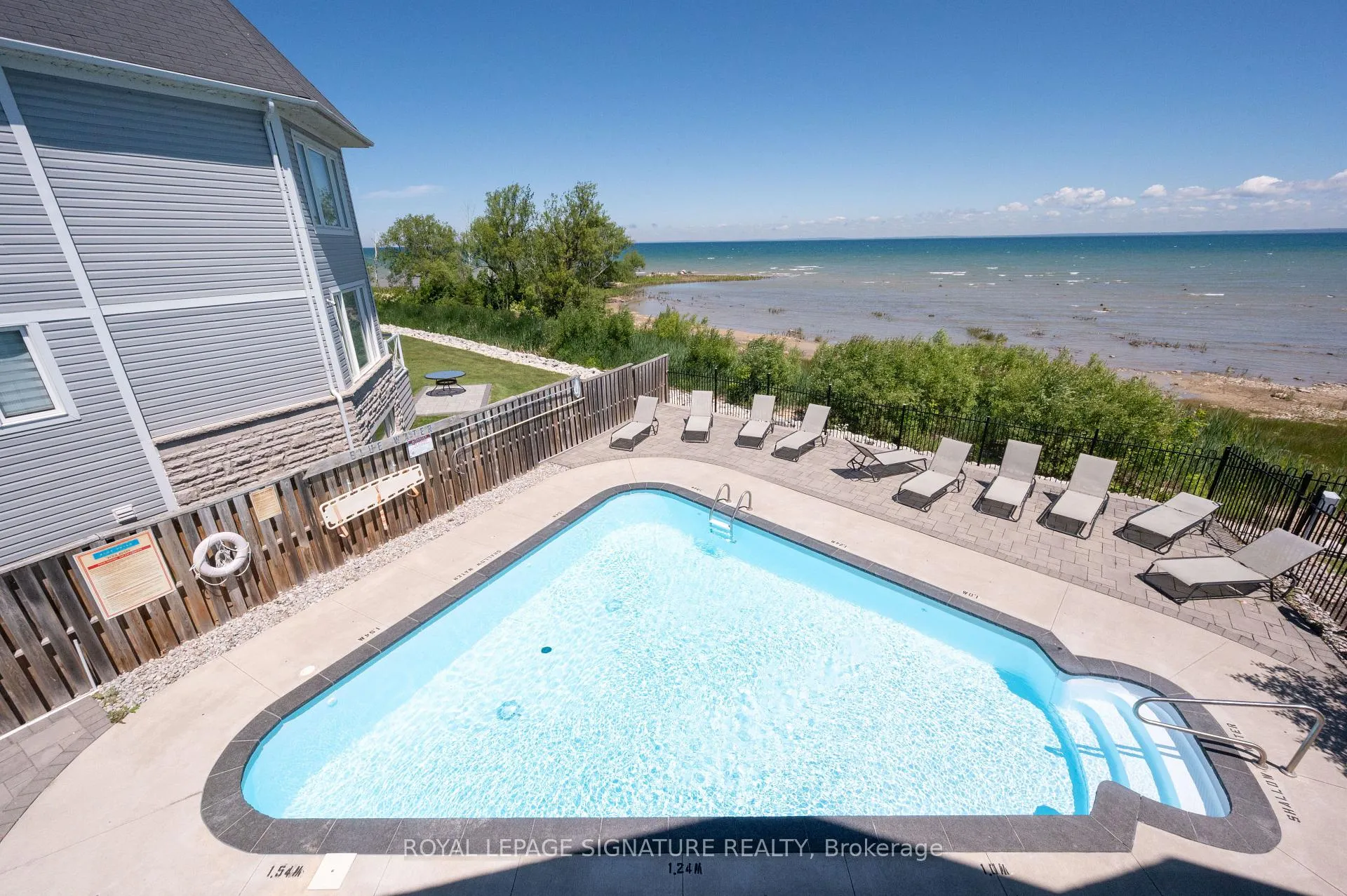 Photo 45 of 20 Starboard Circle, Wasaga Beach — HOMEH