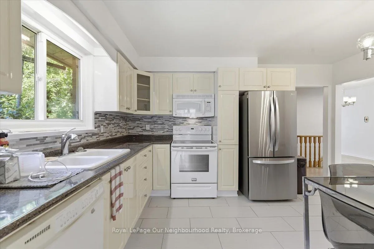 Photo 5 of 16 Tweedrock Crescent, Scarborough, Morningside — HOMEH