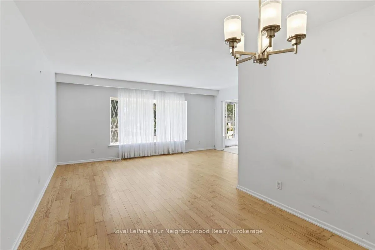 Photo 7 of 16 Tweedrock Crescent, Scarborough, Morningside — HOMEH