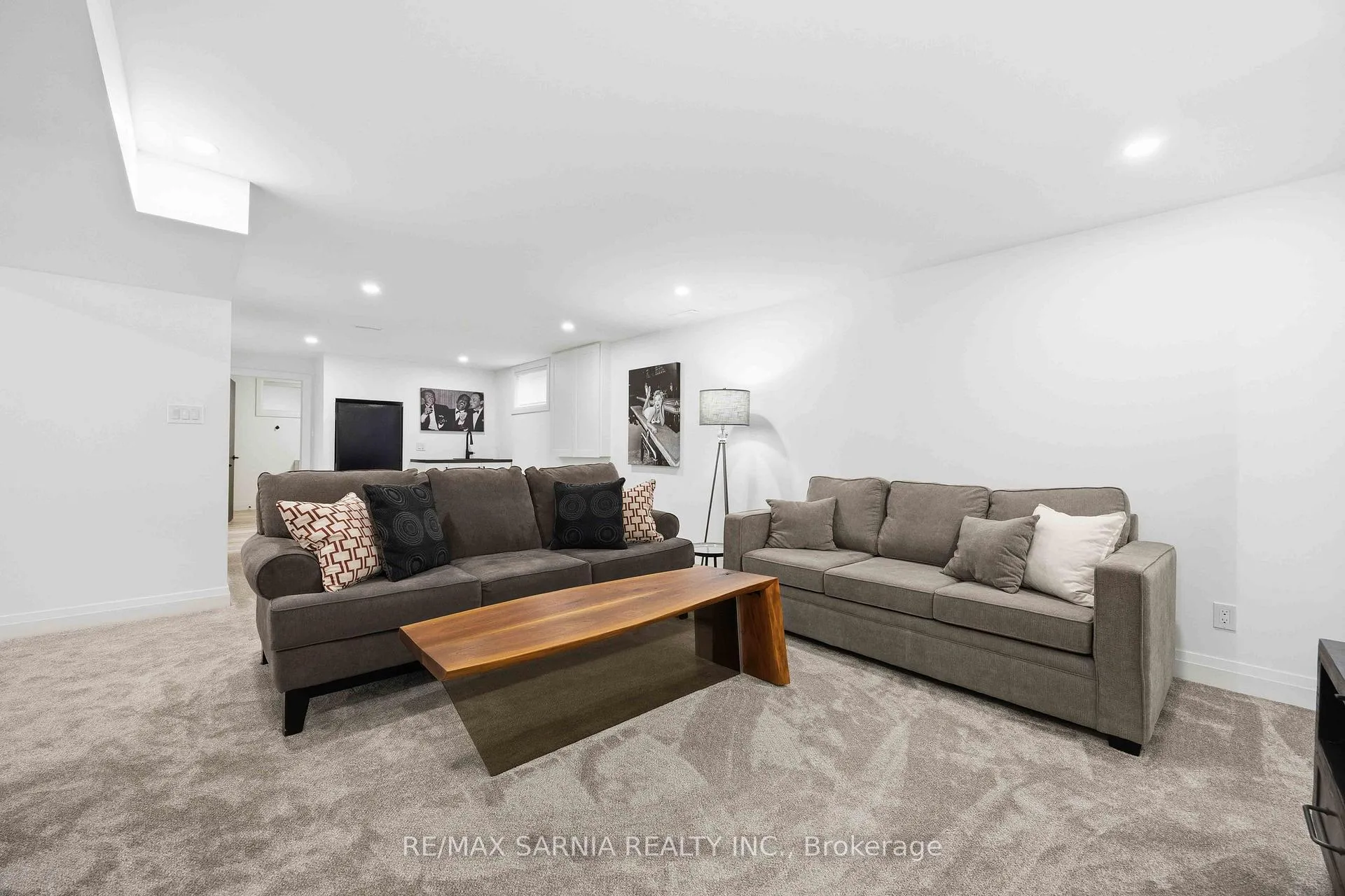 Photo 34 of 10172 Meadowlilly Crescent, Lambton Shores — HOMEH