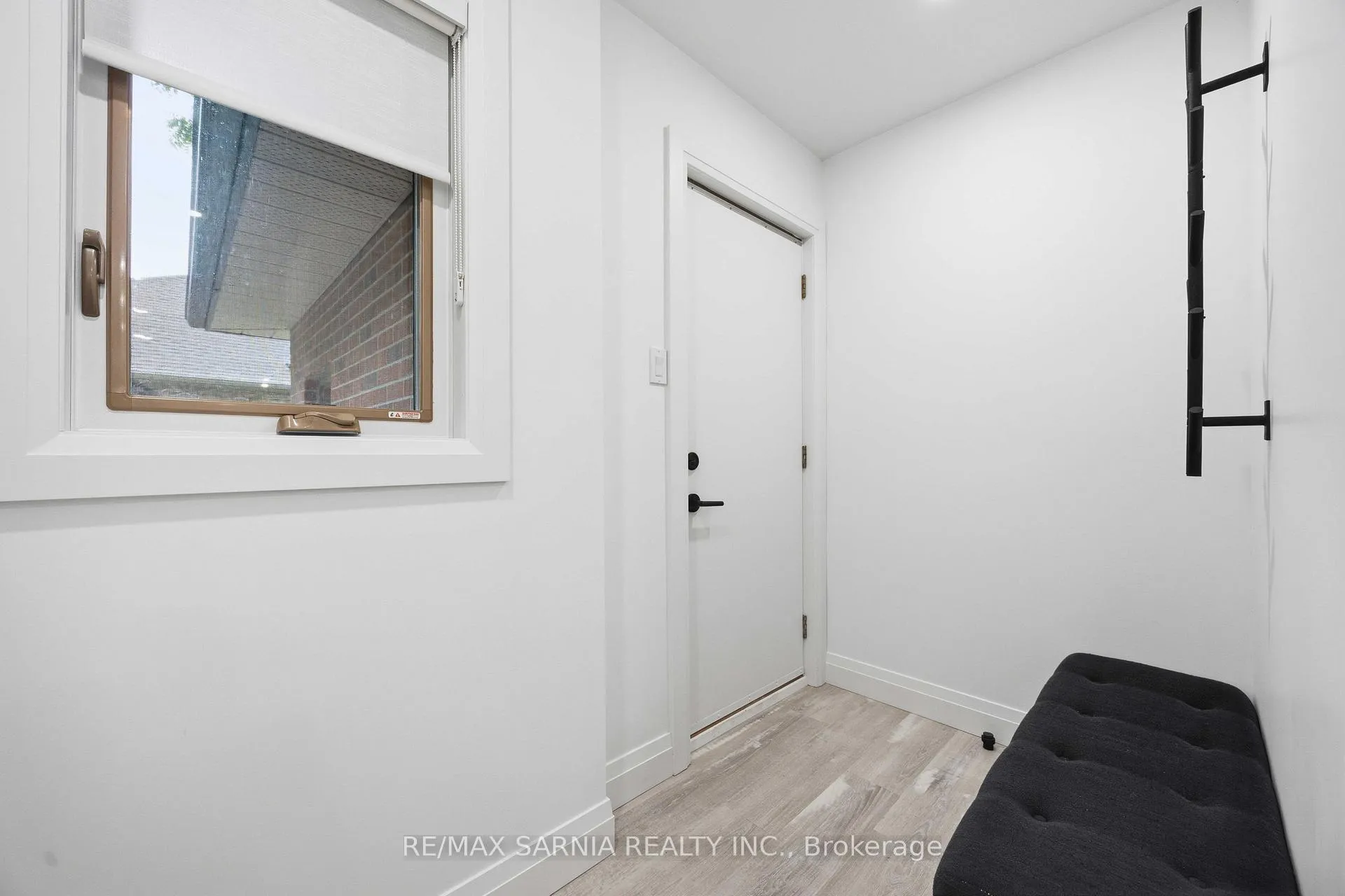 Photo 45 of 10172 Meadowlilly Crescent, Lambton Shores — HOMEH