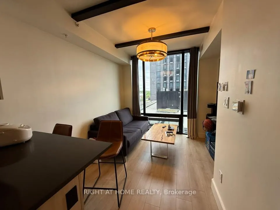 Photo 6 of Unit 925, 145 Columbia Street W, Waterloo — HOMEH