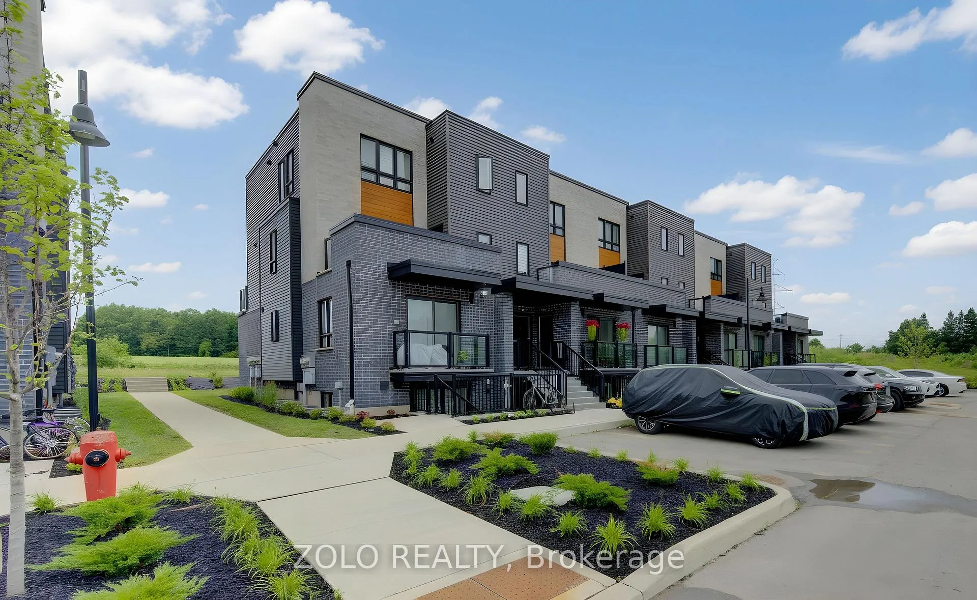 Photo 1 of Unit 14, 235 Chapel Hill Drive, Kitchener, Doon South — HOMEH