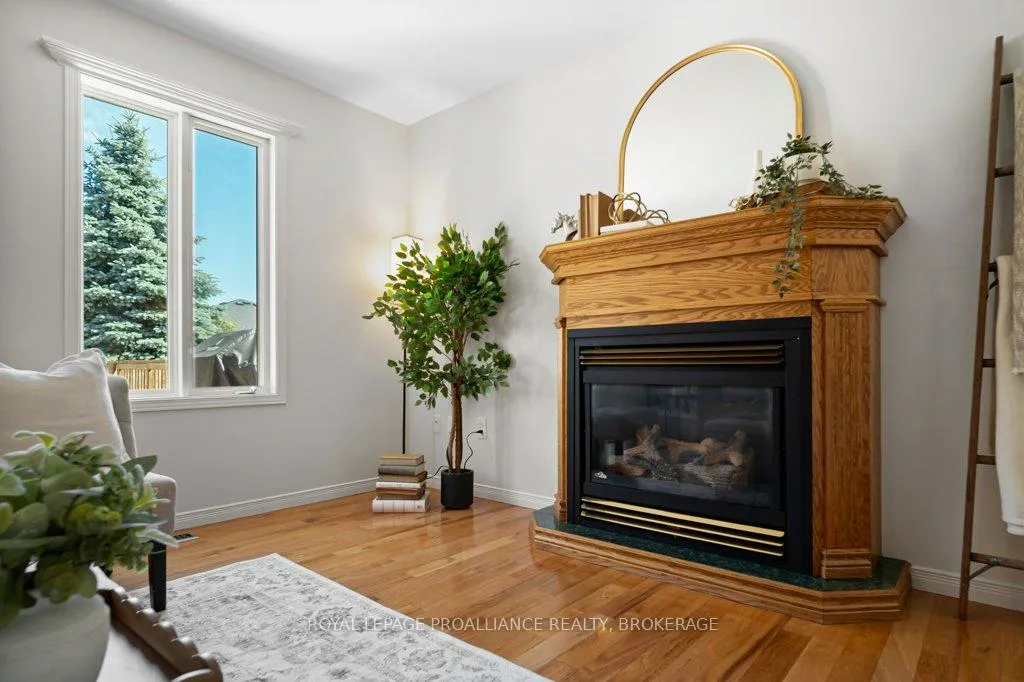 Photo 9 of 944 Ringstead Street, Kingston, City SouthWest — HOMEH