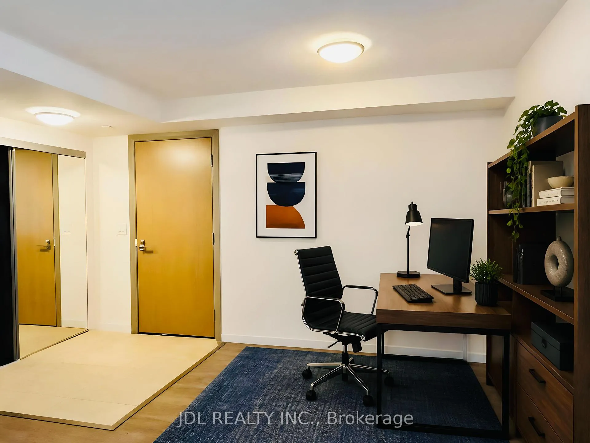 Photo 7 of Unit 1206, 18 Uptown Drive, Markham, Unionville — HOMEH