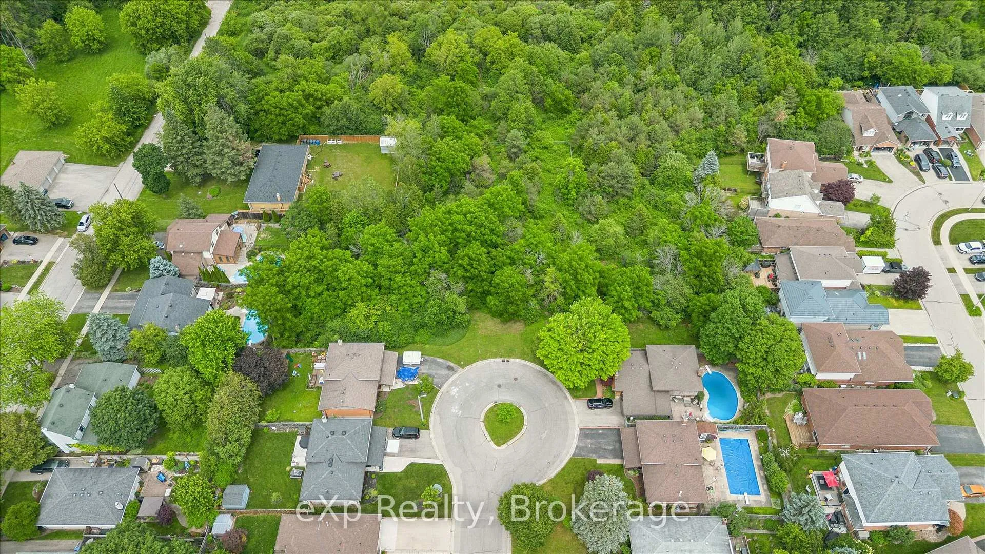 Photo 7 of Glenbernie Drive, Guelph, Grange Road — HOMEH