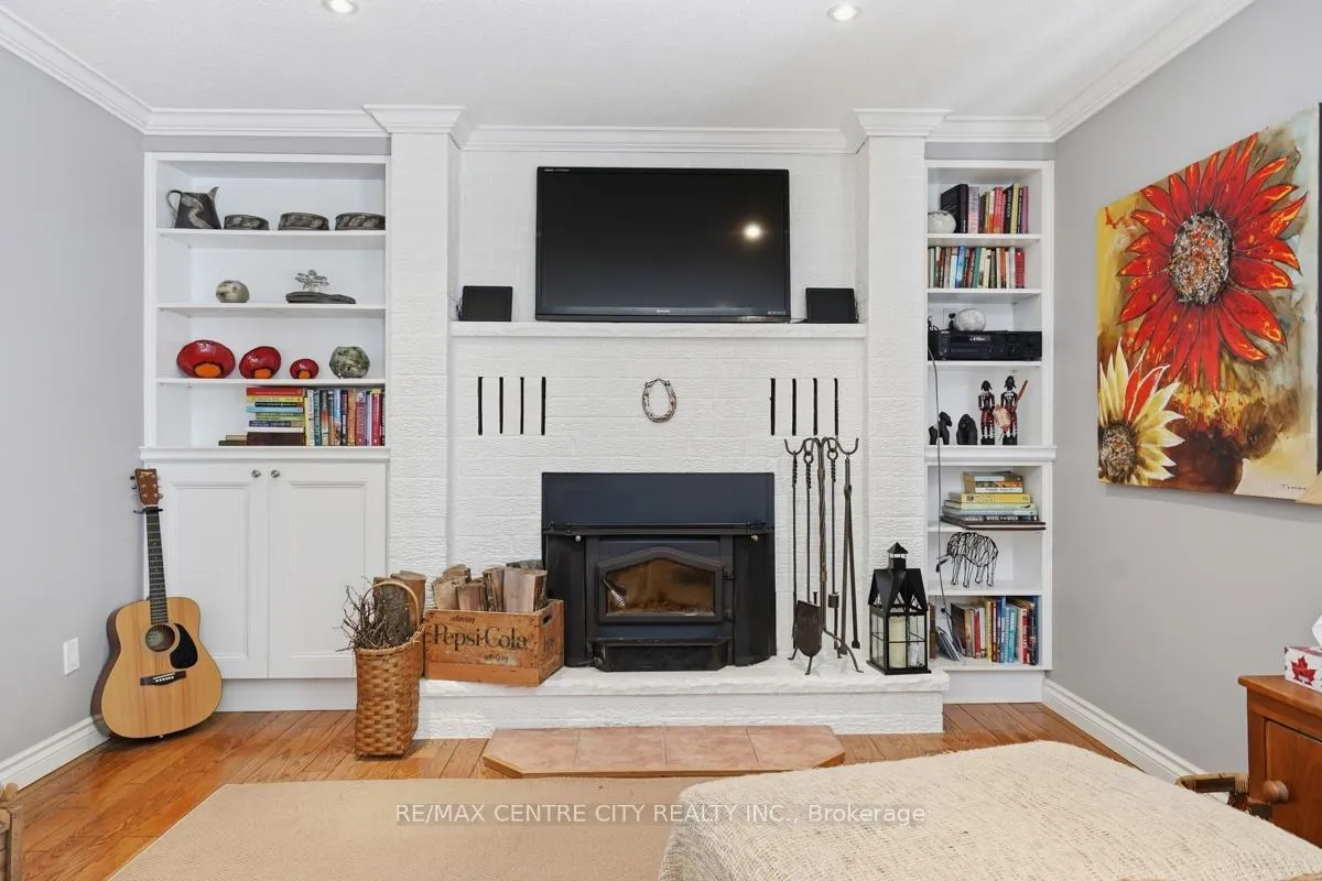 Photo 15 of 264 Blue Forest Place, London, North I — HOMEH