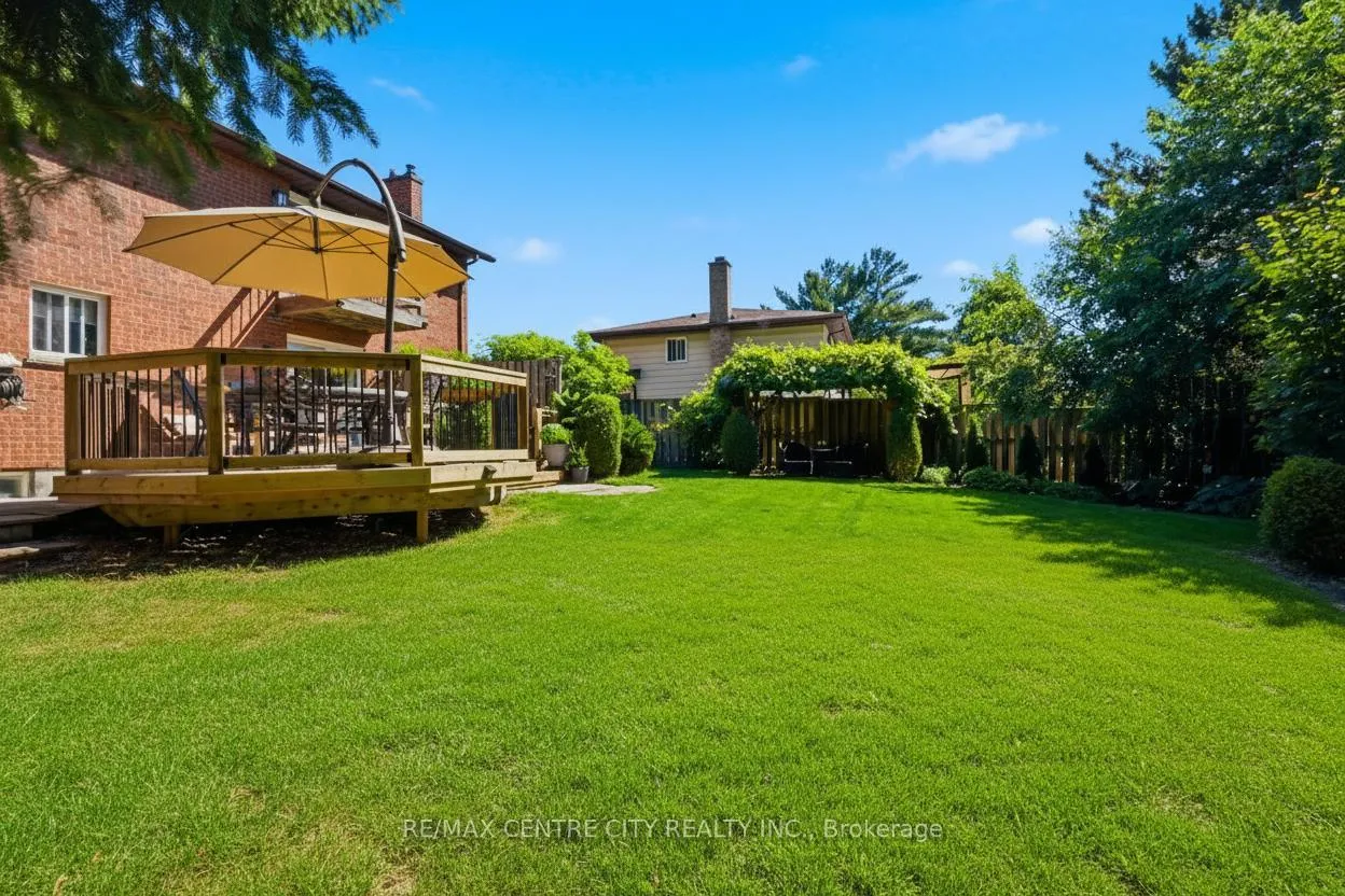 Photo 43 of 264 Blue Forest Place, London, North I — HOMEH