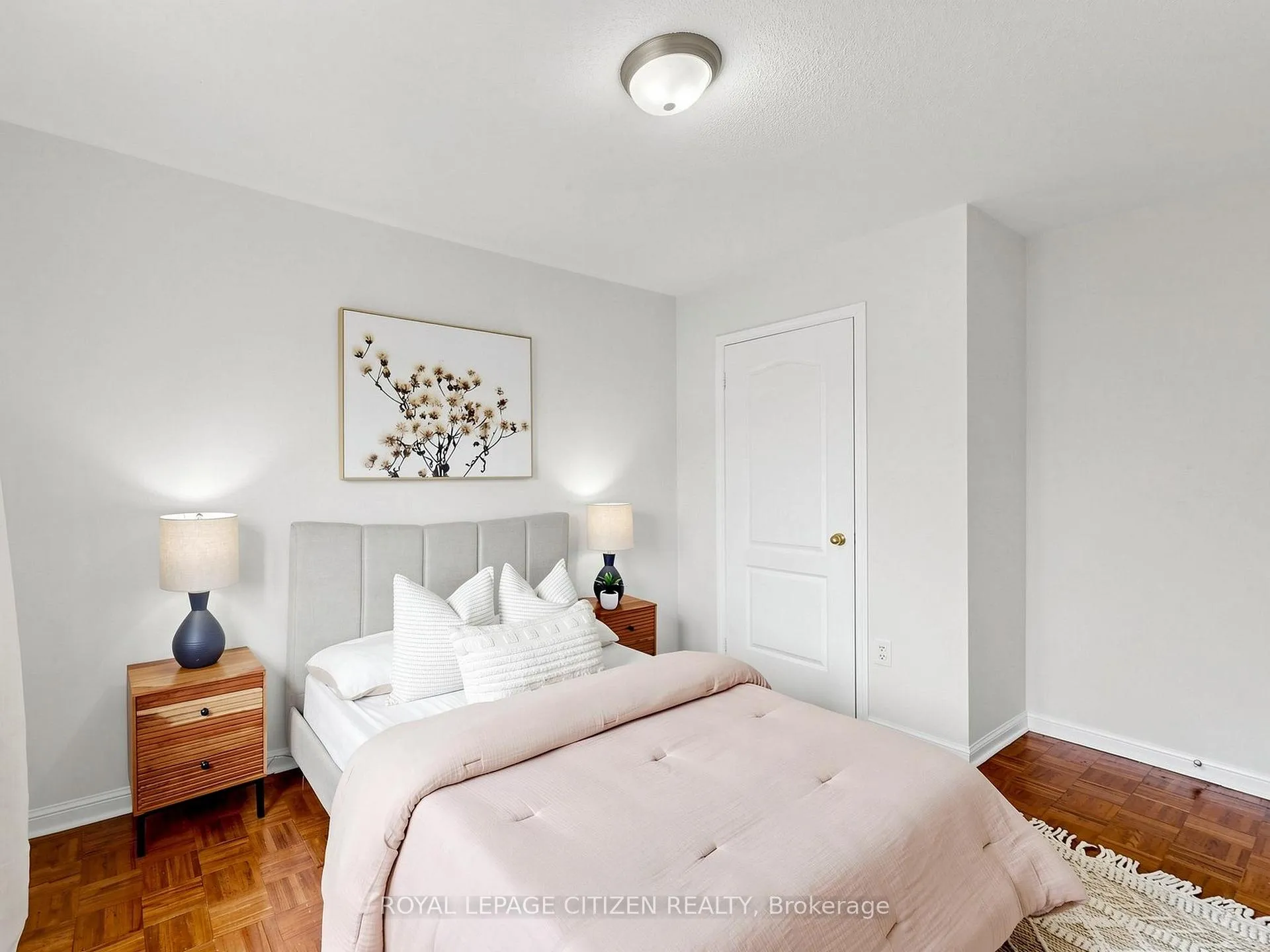 Photo 19 of 115 Dolce Crescent, Vaughan, Vellore Village — HOMEH