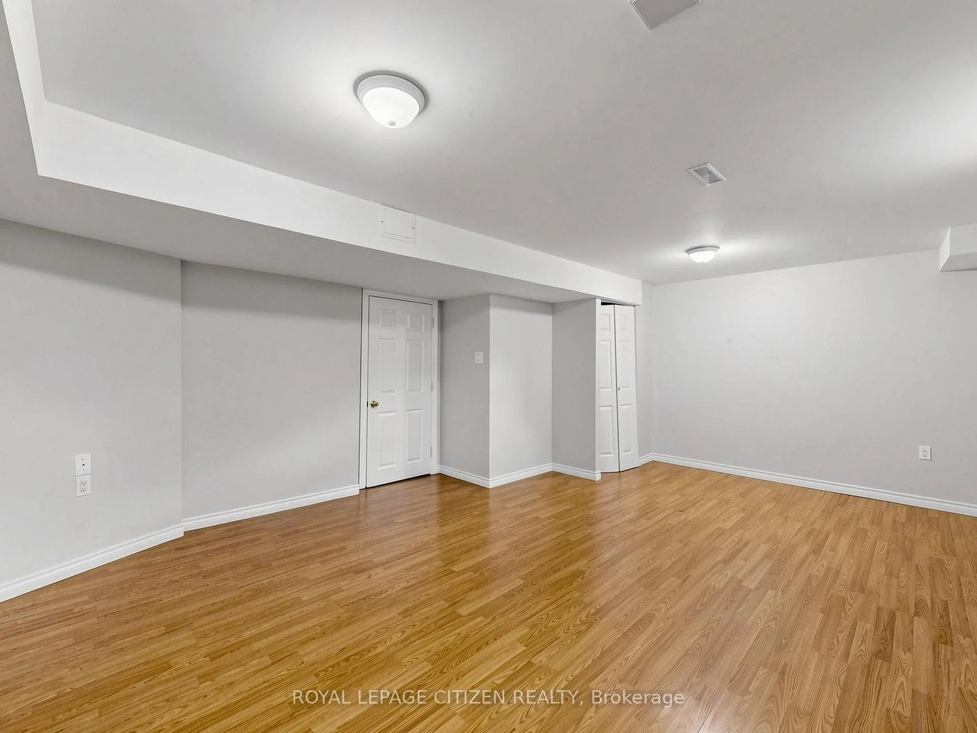 Photo 26 of 115 Dolce Crescent, Vaughan, Vellore Village — HOMEH