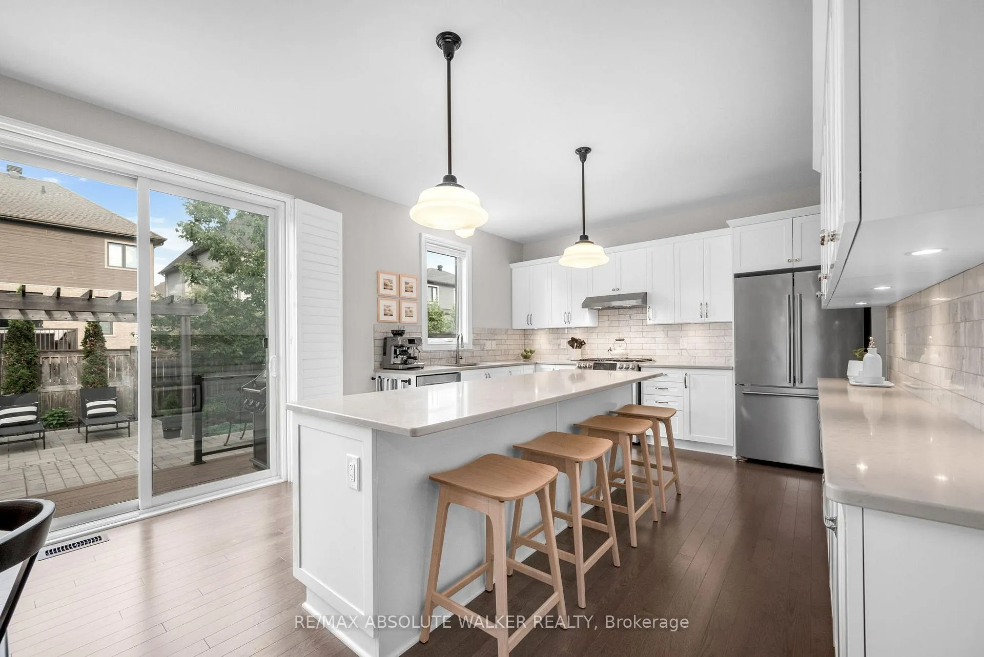 Photo 3 of 902 Percival Crescent, Ottawa, Mahogany Community — HOMEH
