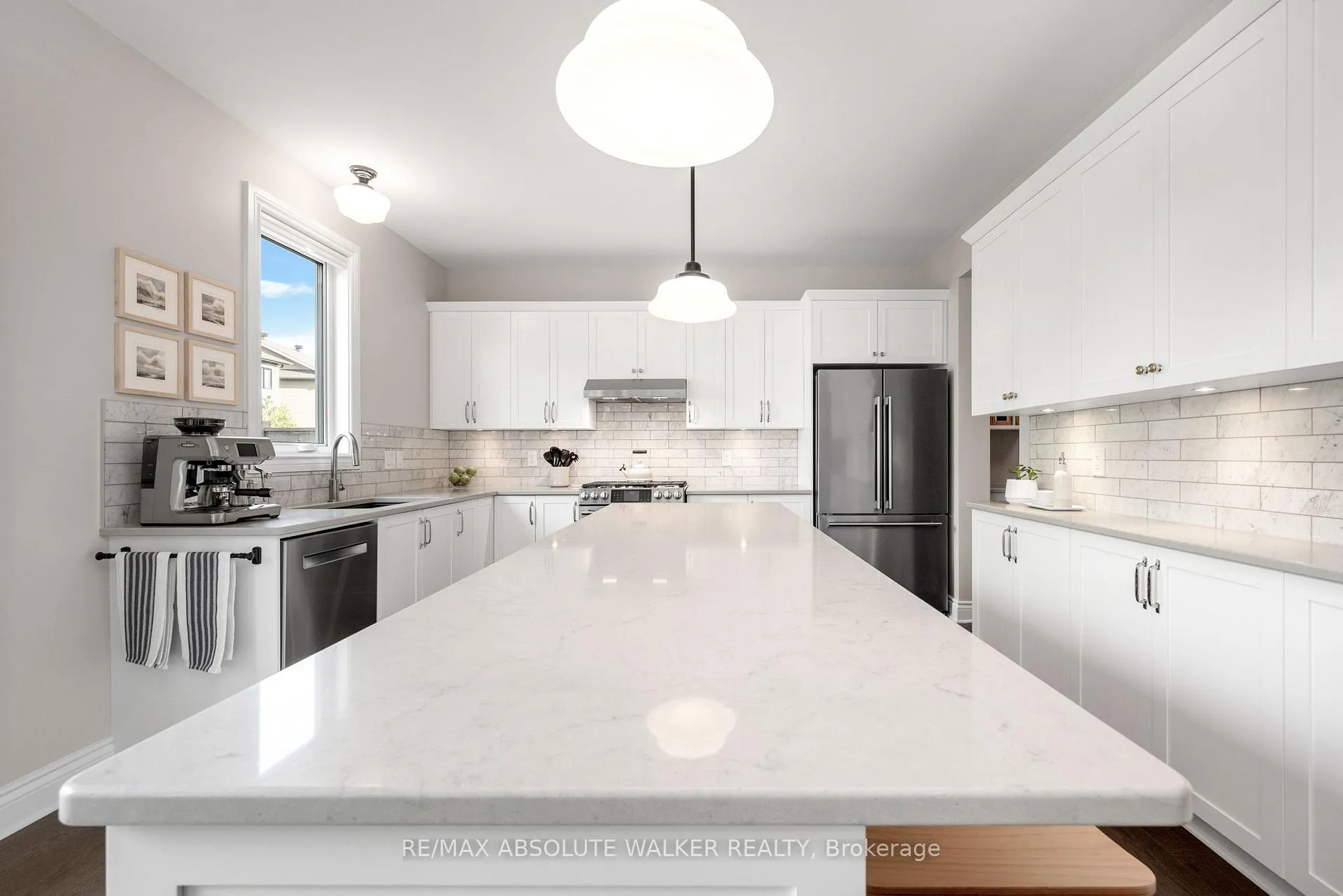 Photo 25 of 902 Percival Crescent, Ottawa, Mahogany Community — HOMEH