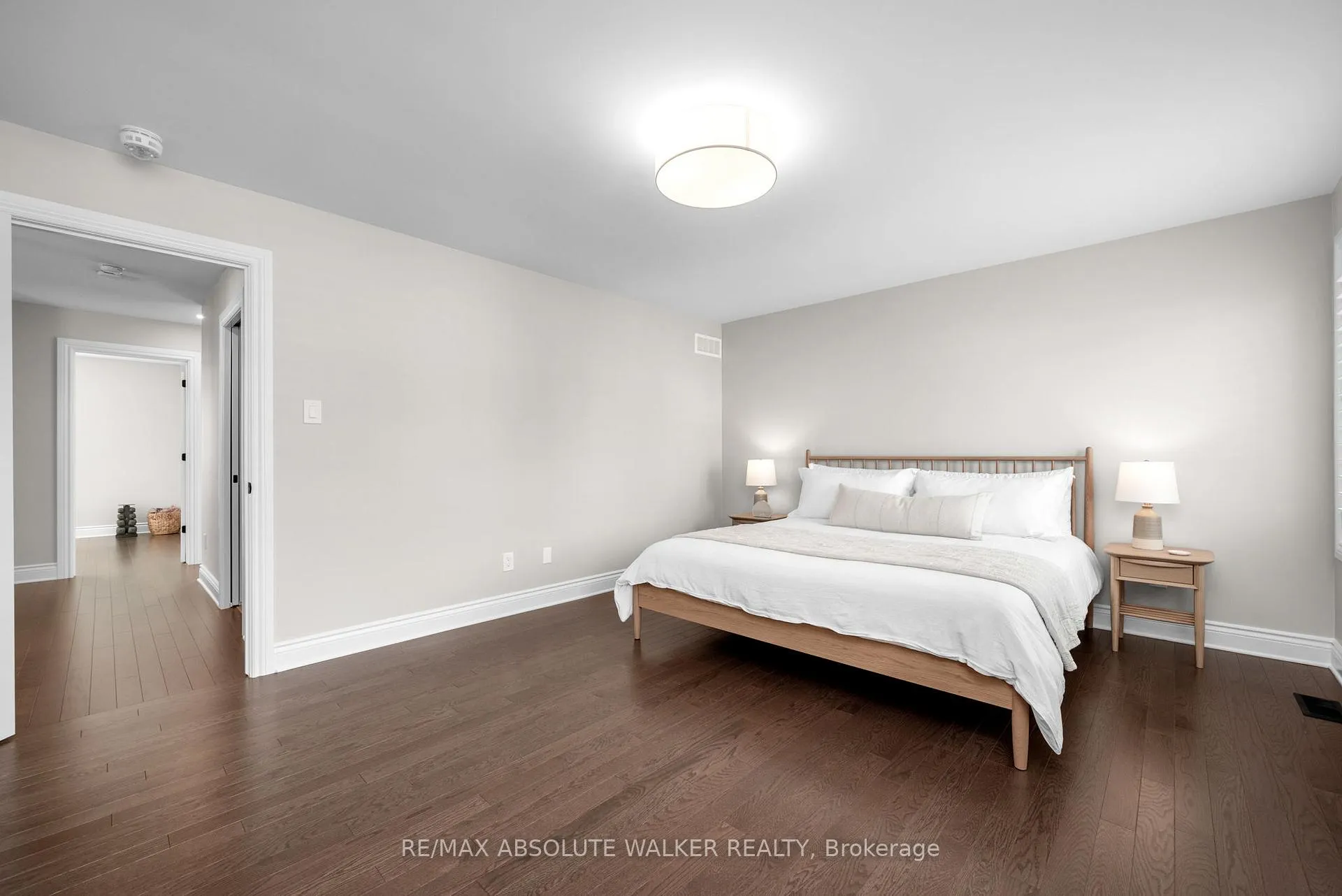Photo 32 of 902 Percival Crescent, Ottawa, Mahogany Community — HOMEH
