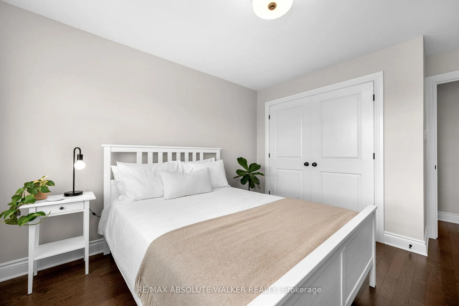 Photo 39 of 902 Percival Crescent, Ottawa, Mahogany Community — HOMEH
