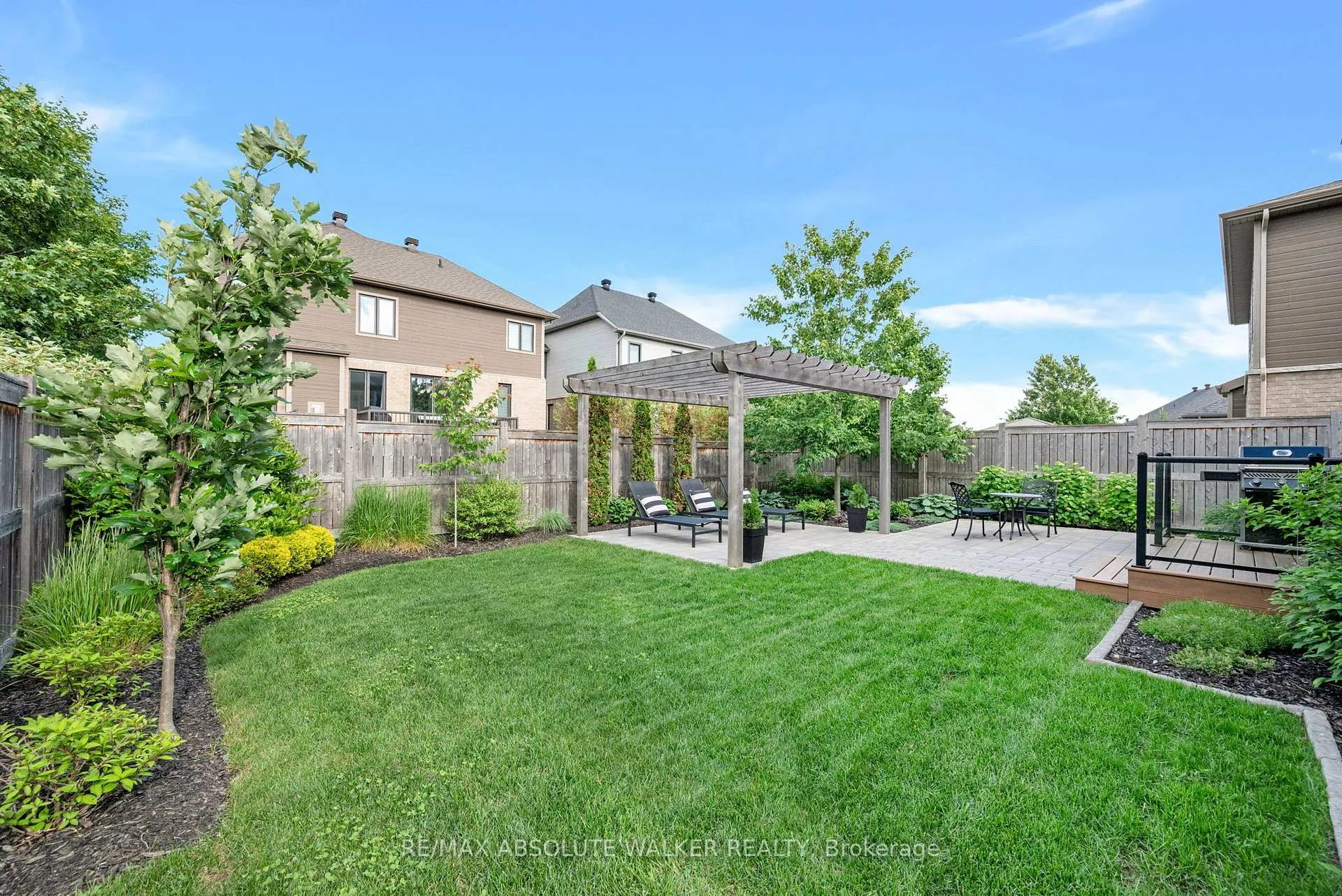 Photo 49 of 902 Percival Crescent, Ottawa, Mahogany Community — HOMEH
