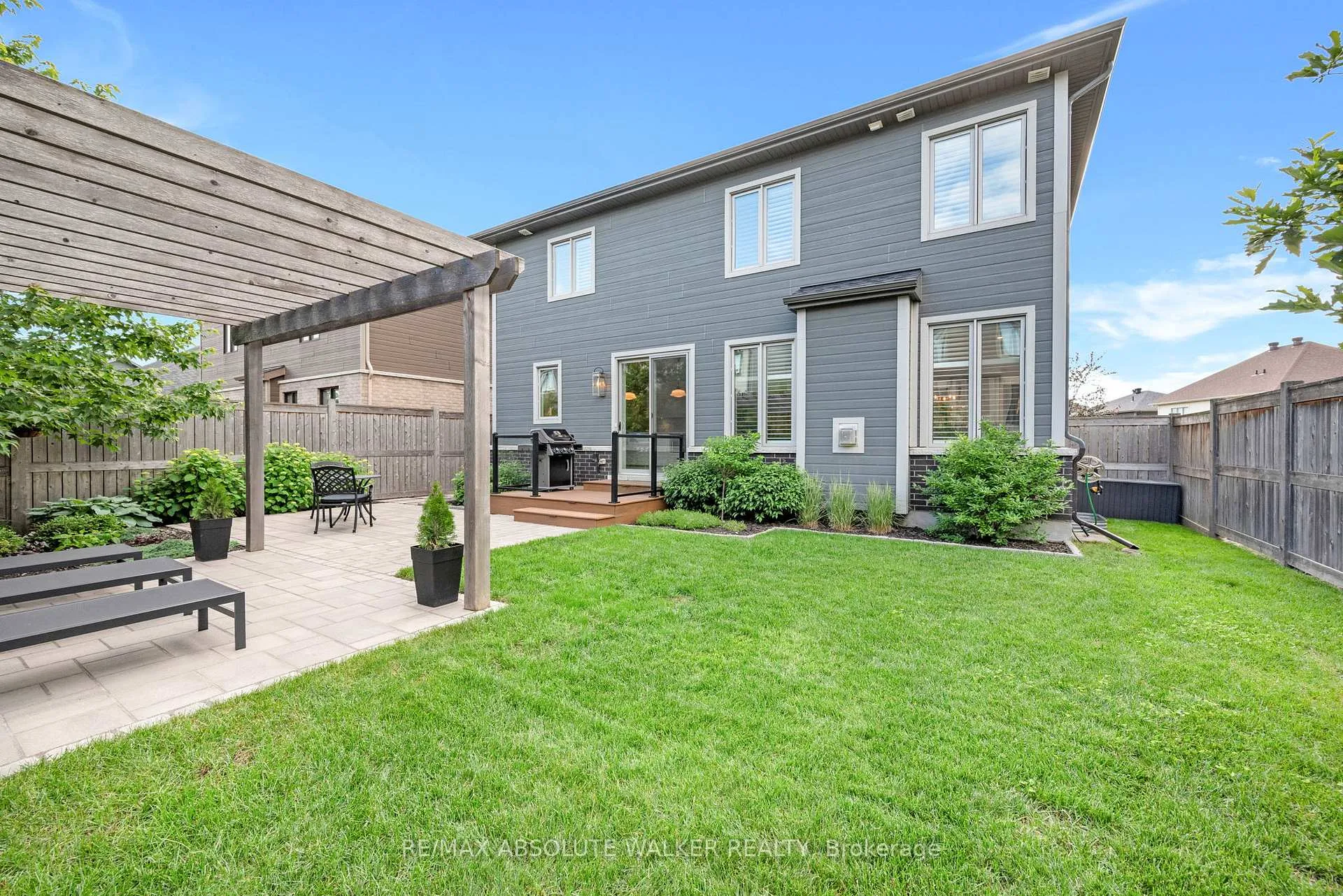 Photo 50 of 902 Percival Crescent, Ottawa, Mahogany Community — HOMEH