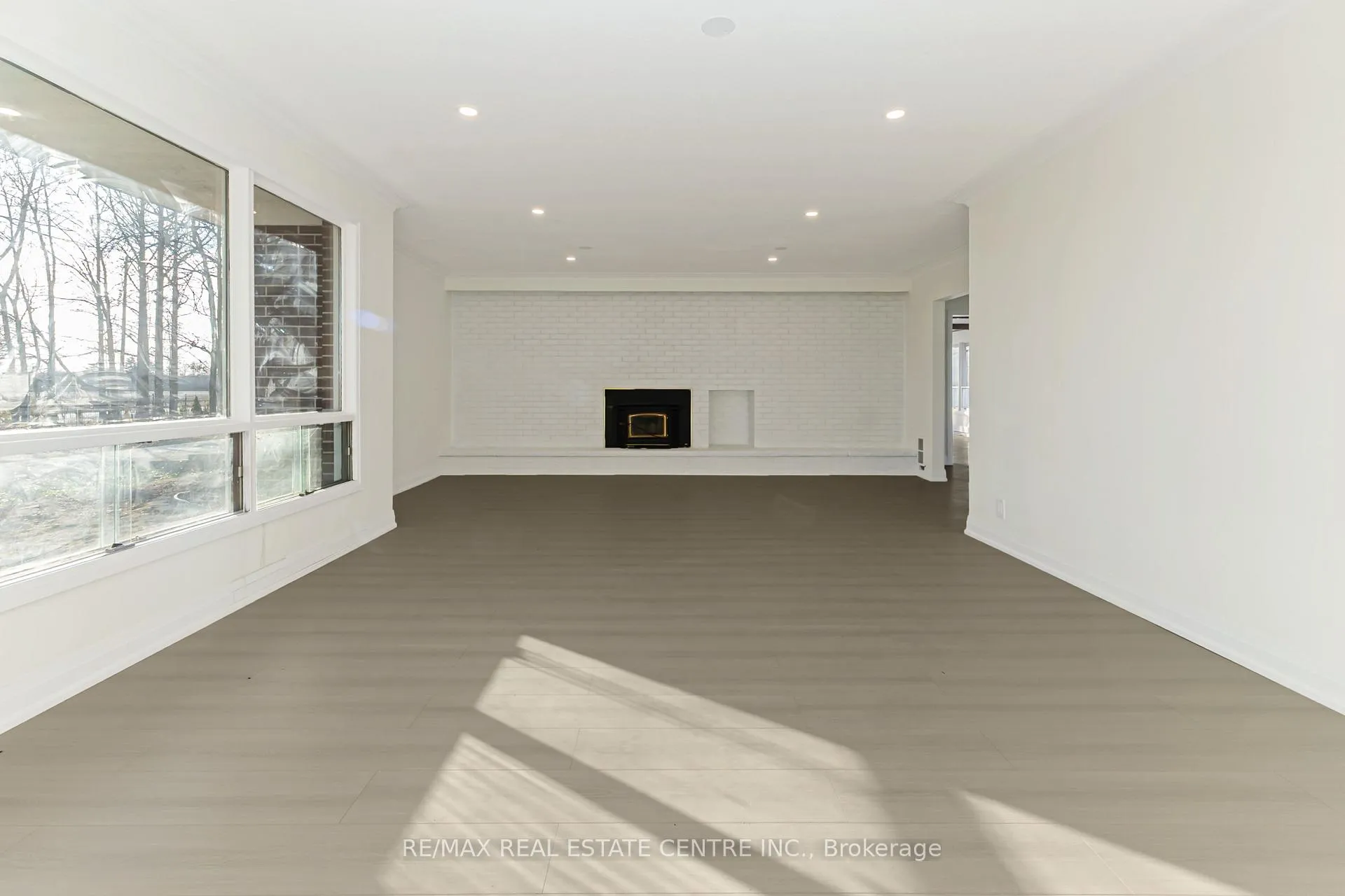 Photo 16 of 8449 8th Line, Halton Hills, Rural Halton Hills — HOMEH