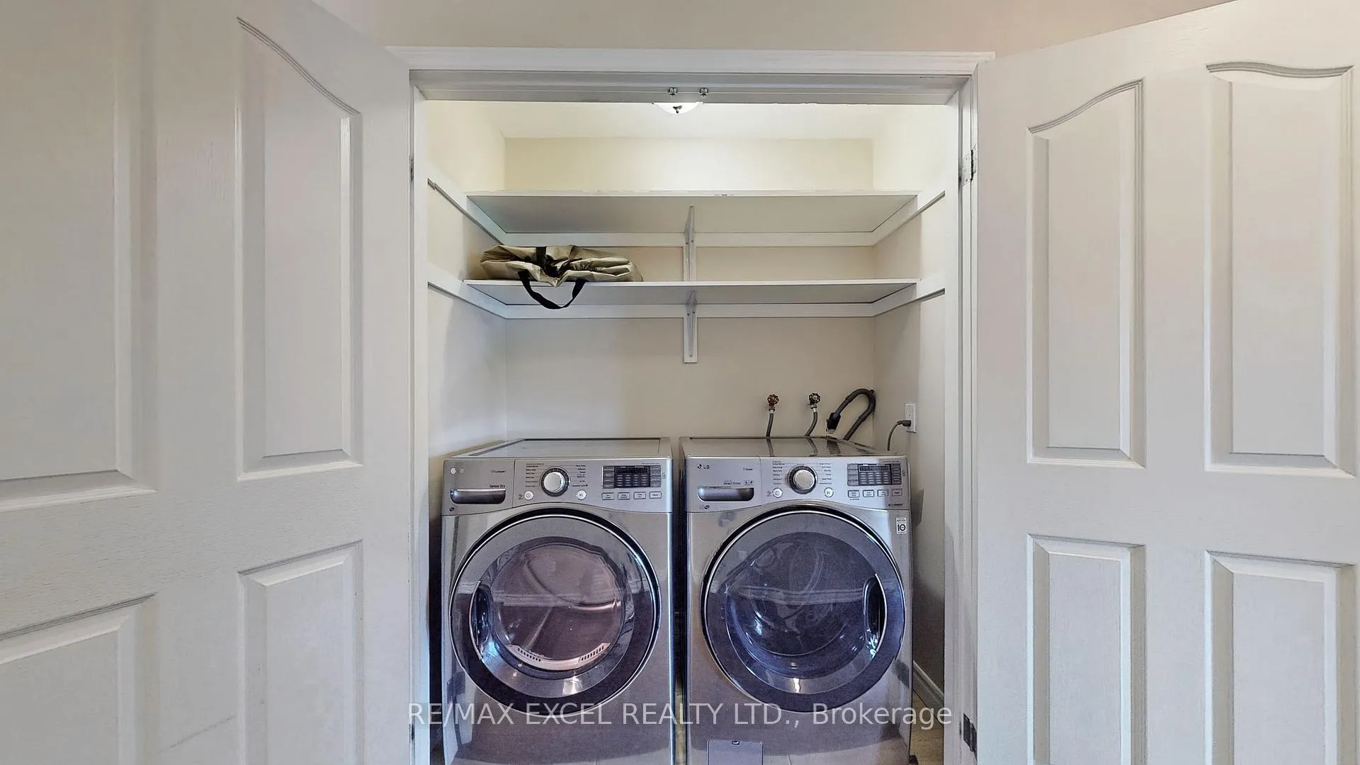 Photo 14 of 10 Alexis Road, Markham, Thornlea — HOMEH