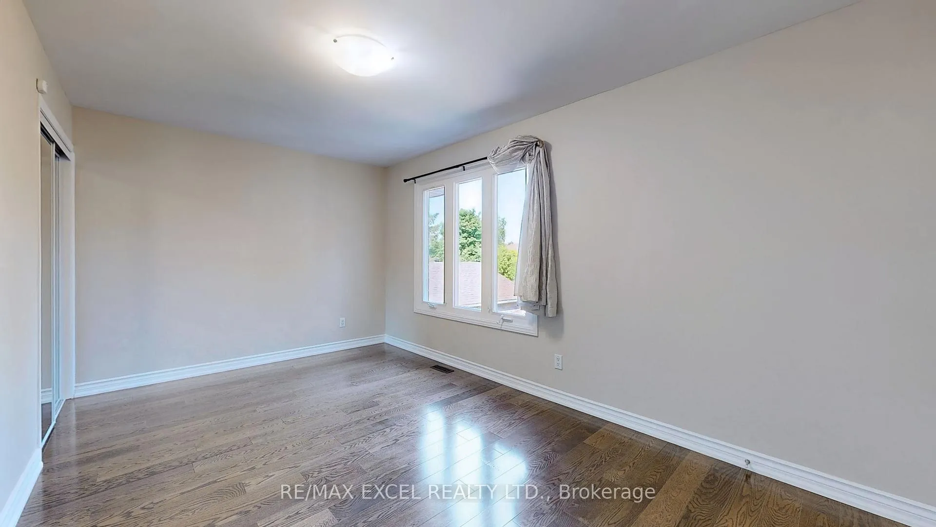 Photo 31 of 10 Alexis Road, Markham, Thornlea — HOMEH