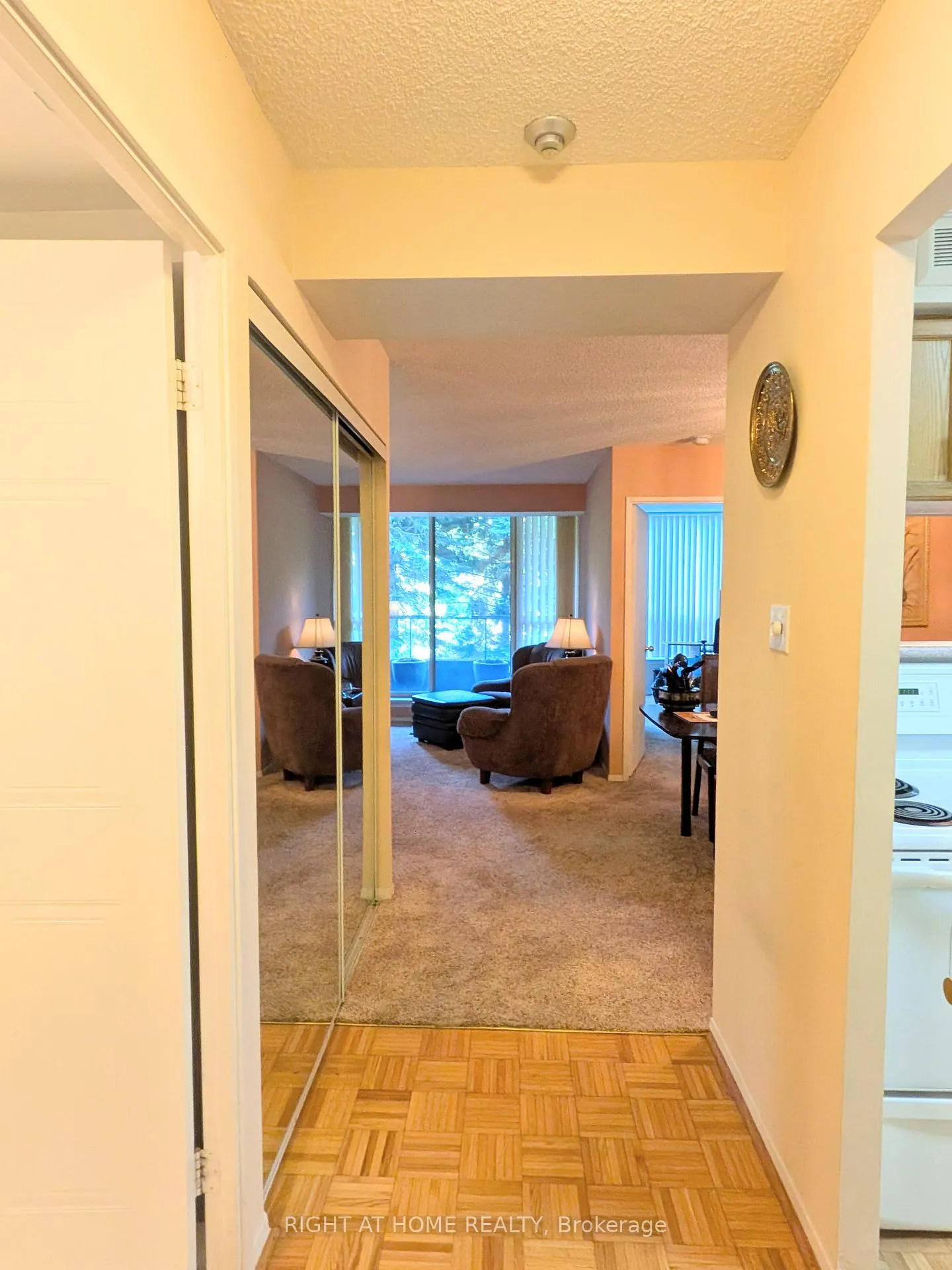 Photo 2 of Unit 226, 1880 Valley Farm Road, Pickering, Town Centre — HOMEH